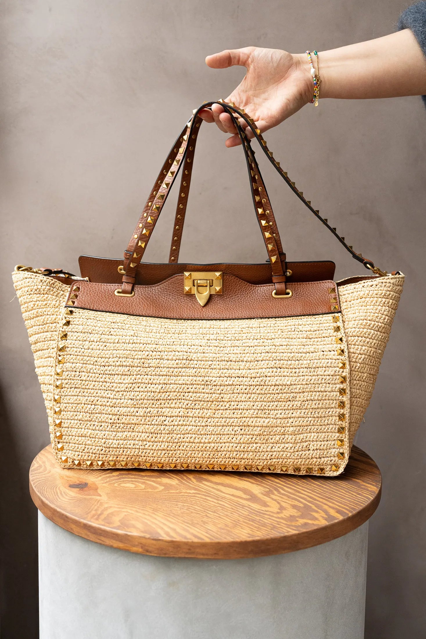 Valentino Rockstud Raffia Tote Bag Valentino Rockstud Raffia Tote Bag