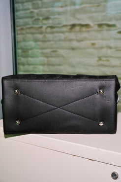 Louis Vuitton Carmel Mahina Noir