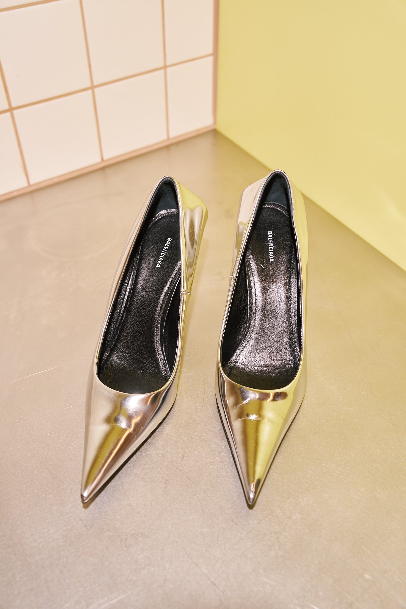 Balenciaga Cagole Pumps