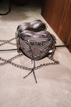 Balenciaga Le Cagole Heart