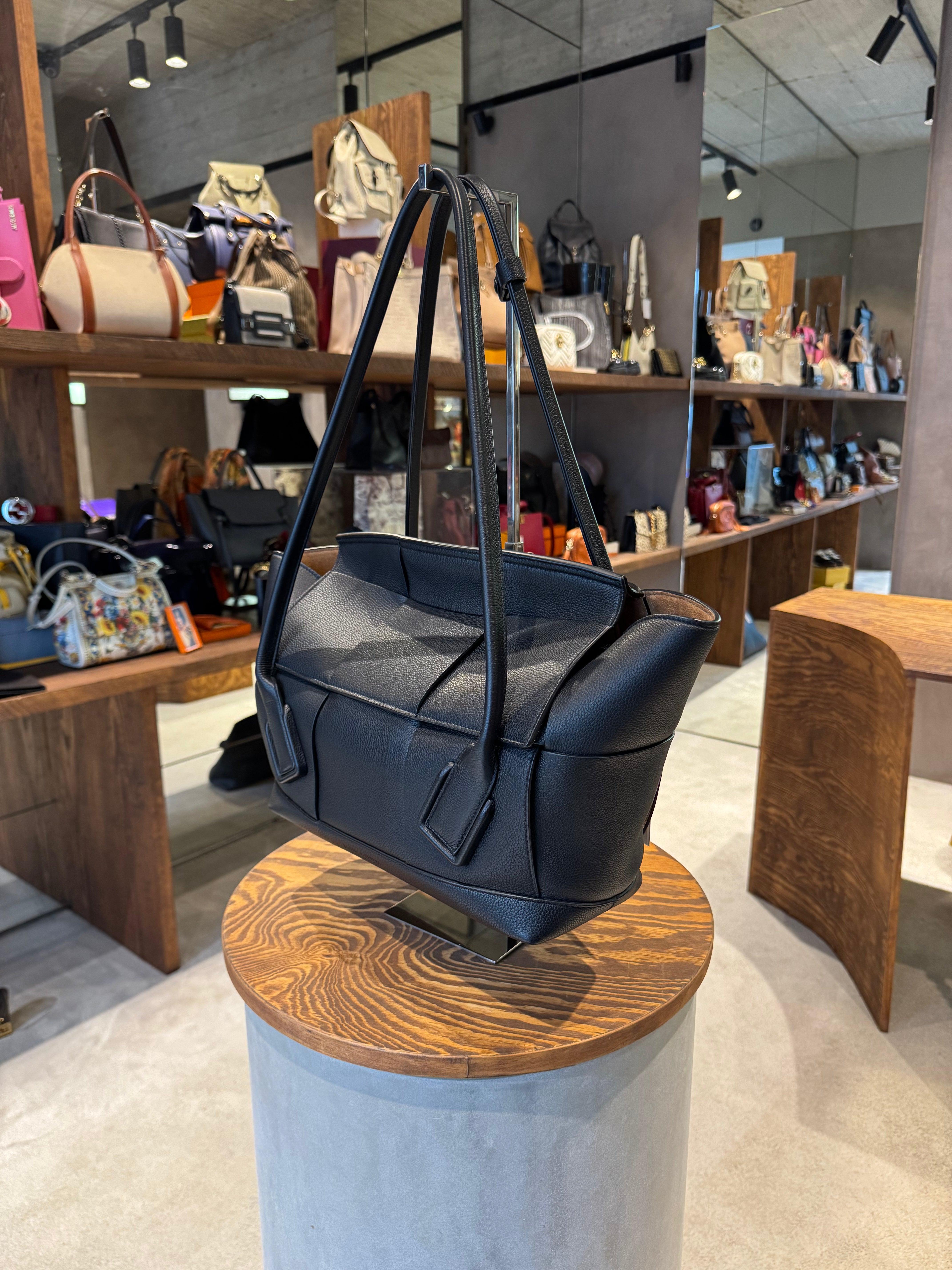 Bottega Veneta Black Large Arco Bag