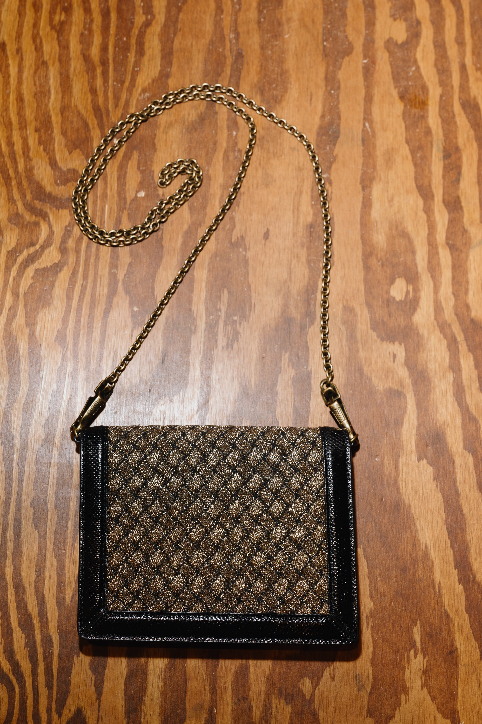 Bottega Veneta Wallet on Chain