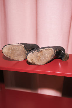 Chanel Vintage Mary Jane Pumps