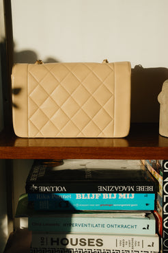 Chanel Vintage Small Diana Bag 1994
