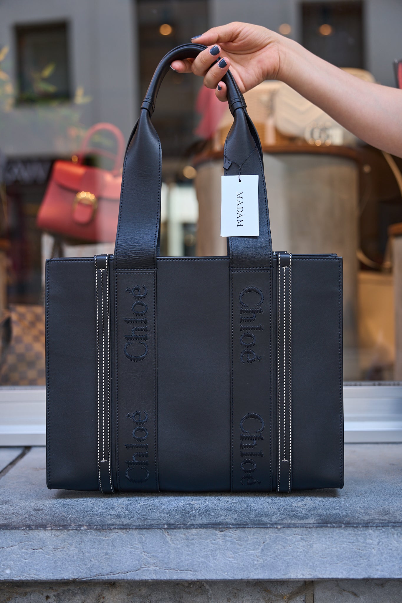 Chloé Woody Top Handle Bag