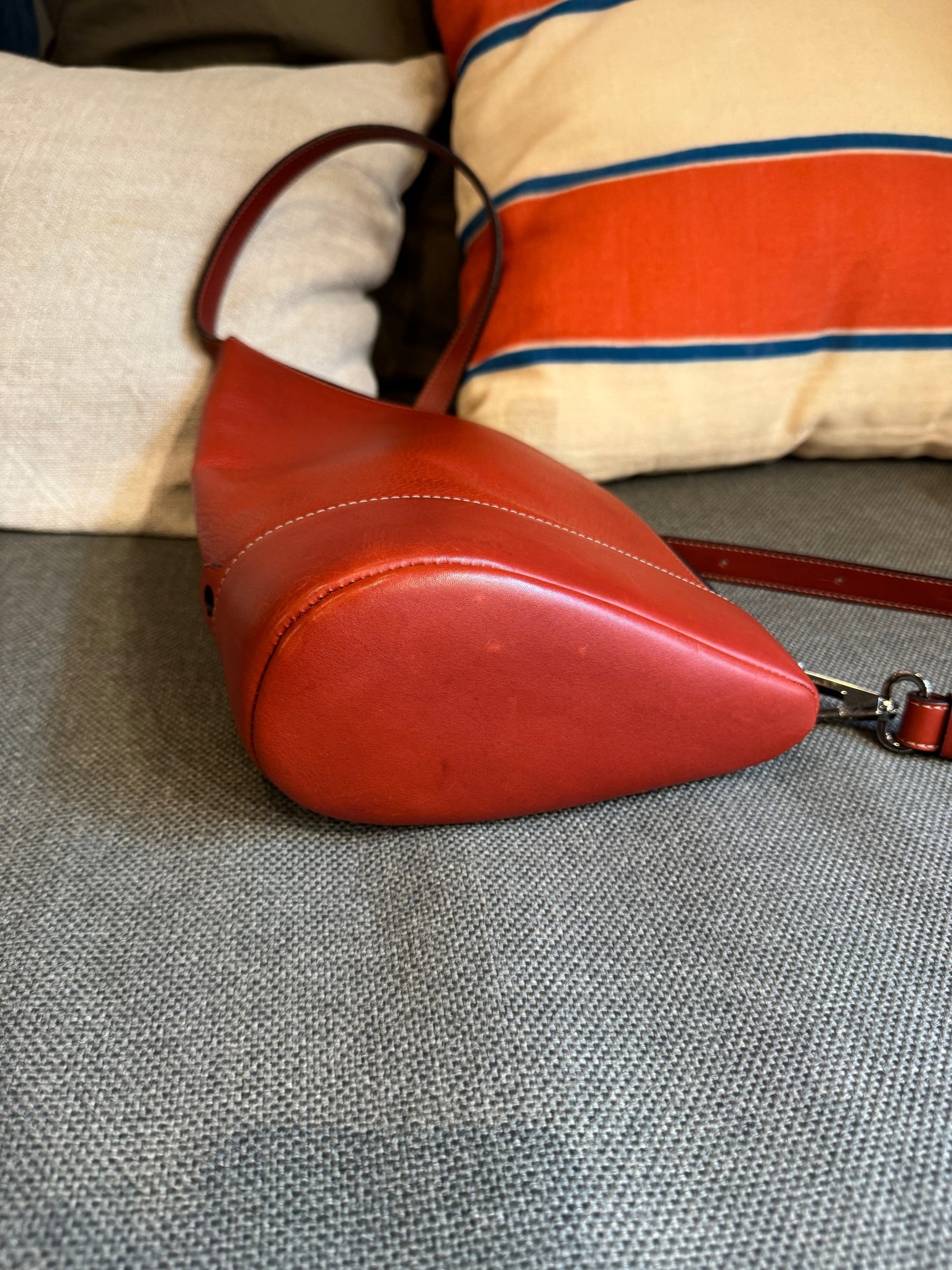 Delvaux Deux Le Vingt-Six Brique