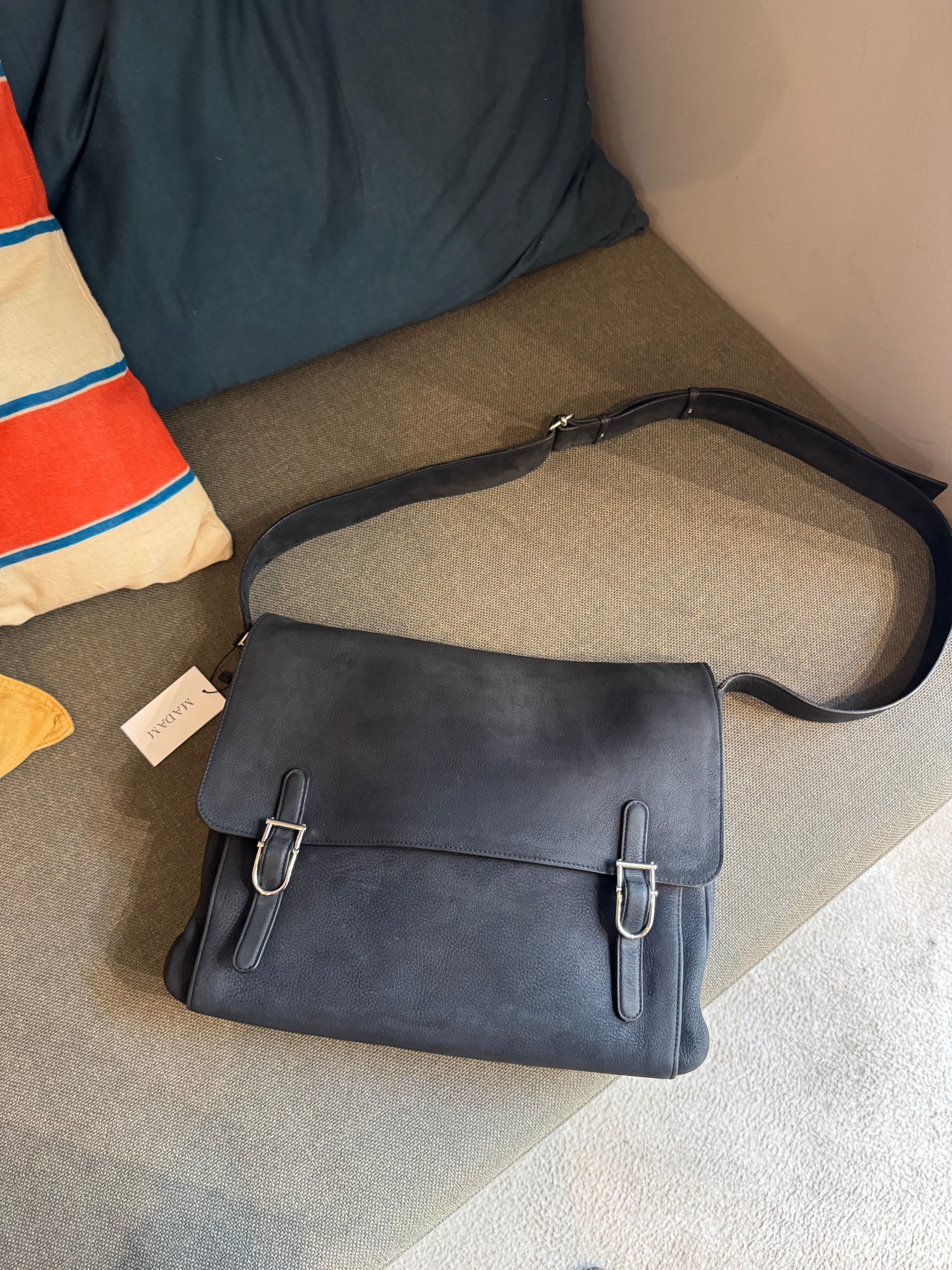 Delvaux Kot Kot Messenger Bag