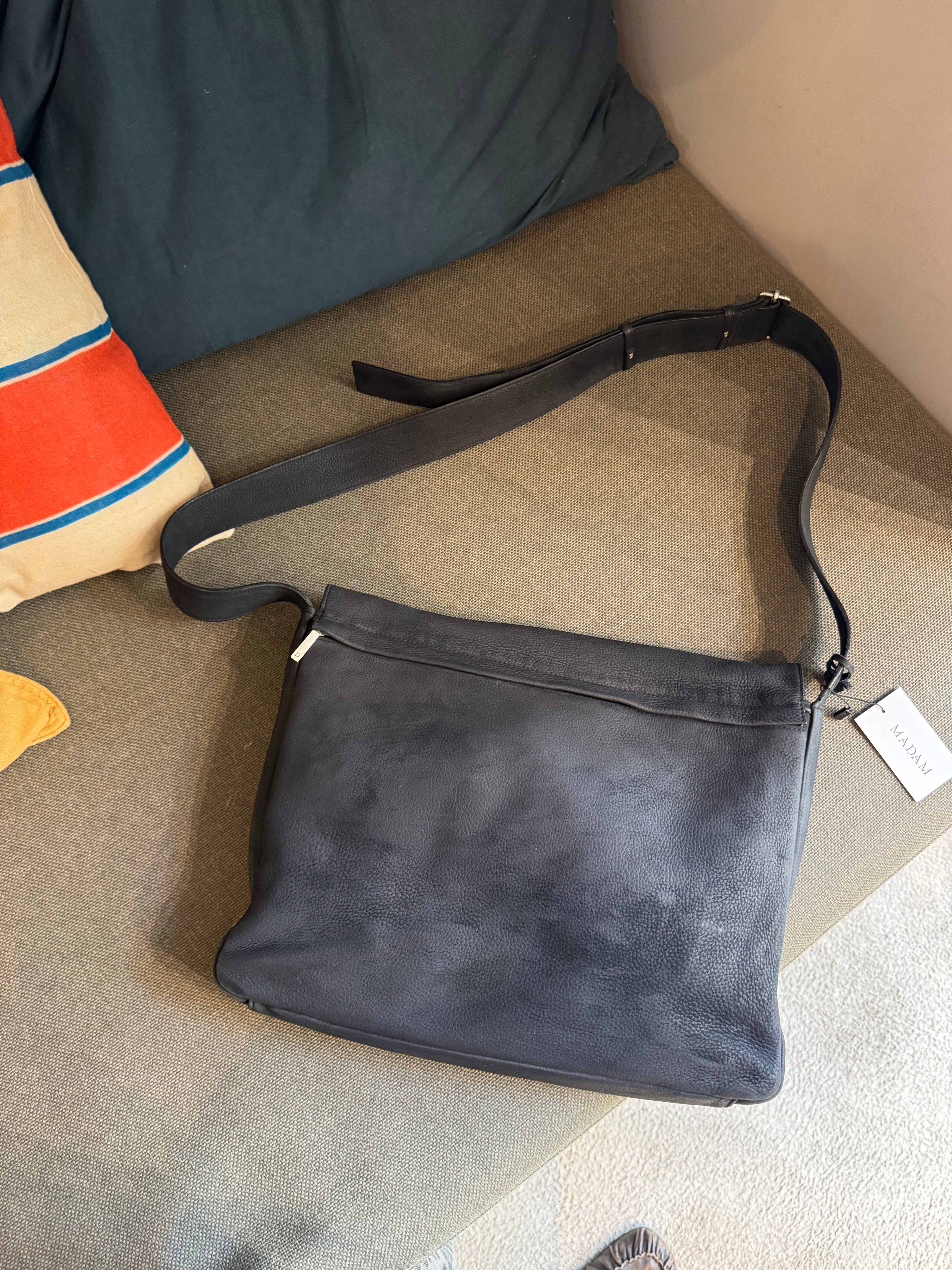 Delvaux Kot Kot Messenger Bag
