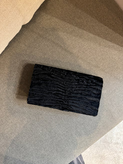 Delvaux Madame Clutch – Astrakan