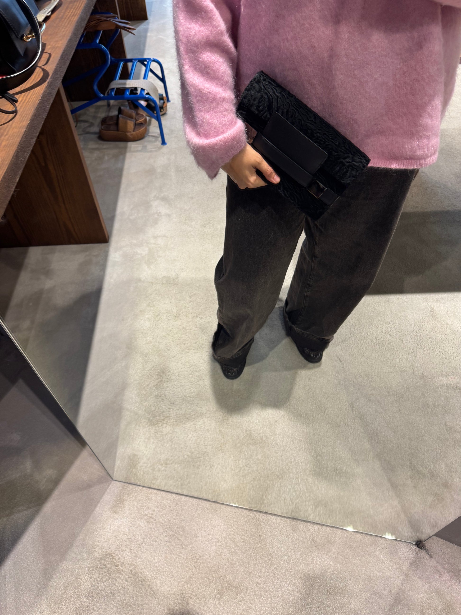 Delvaux Madame Clutch – Astrakan