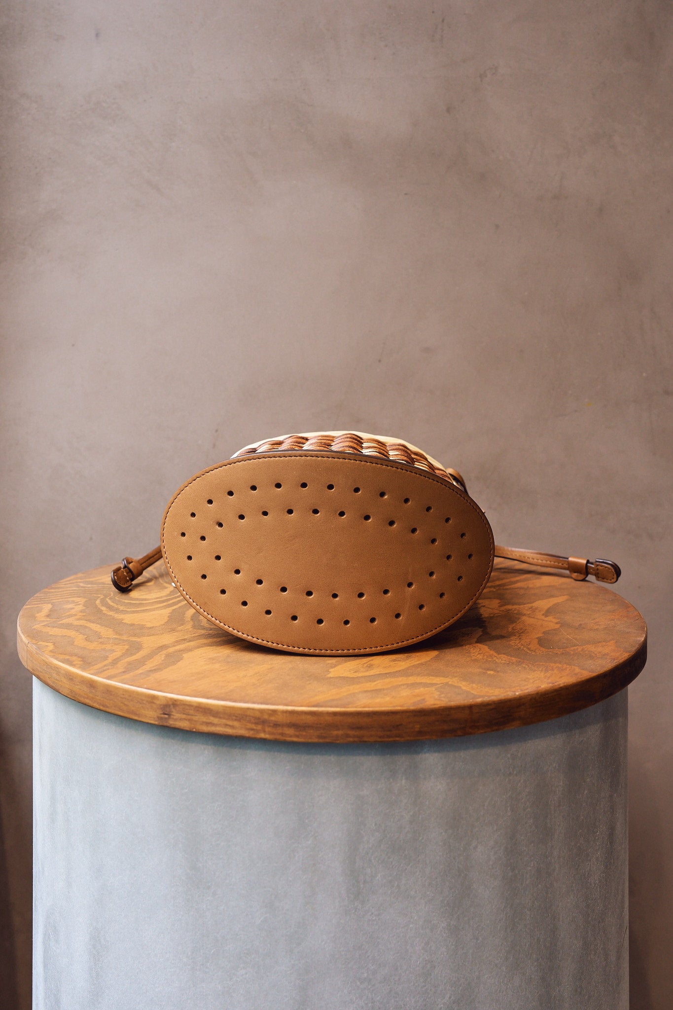 Delvaux Pin Mini Bucket Osier