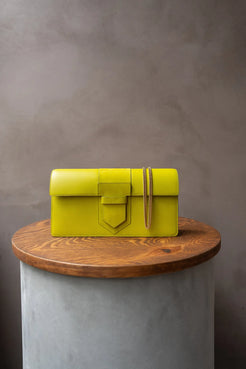 Delvaux Presse Pochette Calf Souple Lime Green