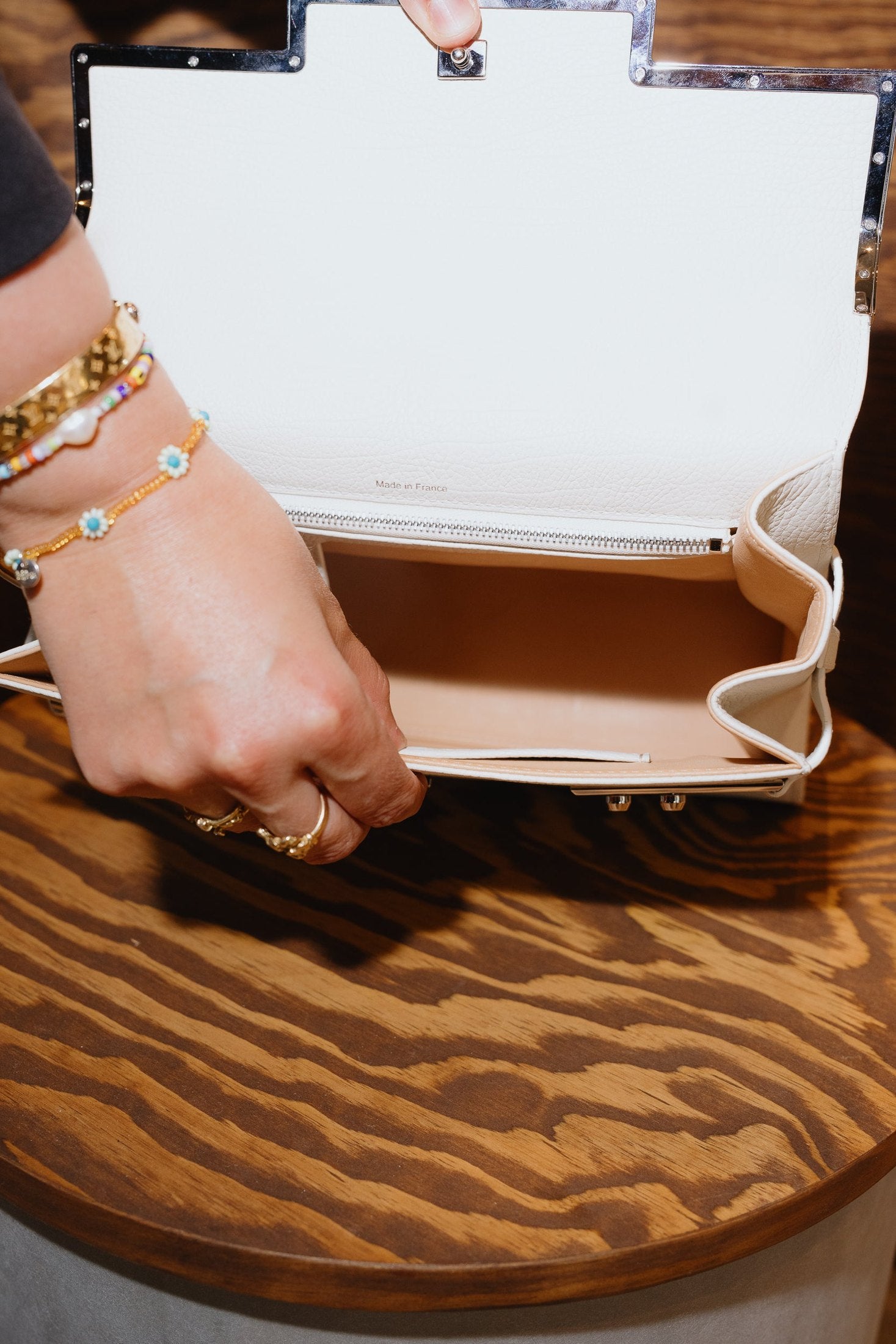 Delvaux Tempête MM Frame in Crispy Calf White