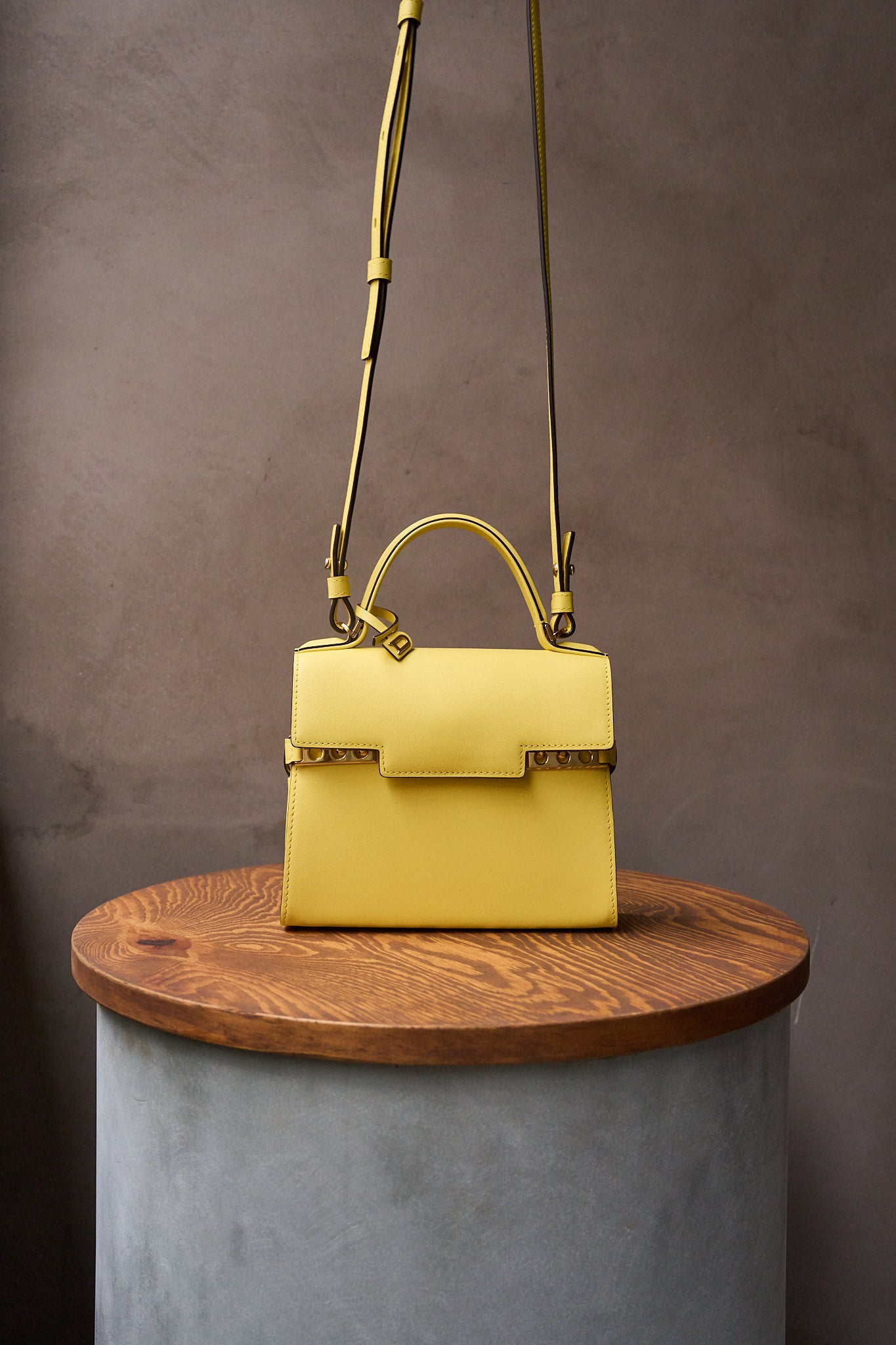 Delvaux Tempête Small In Soft Yellow