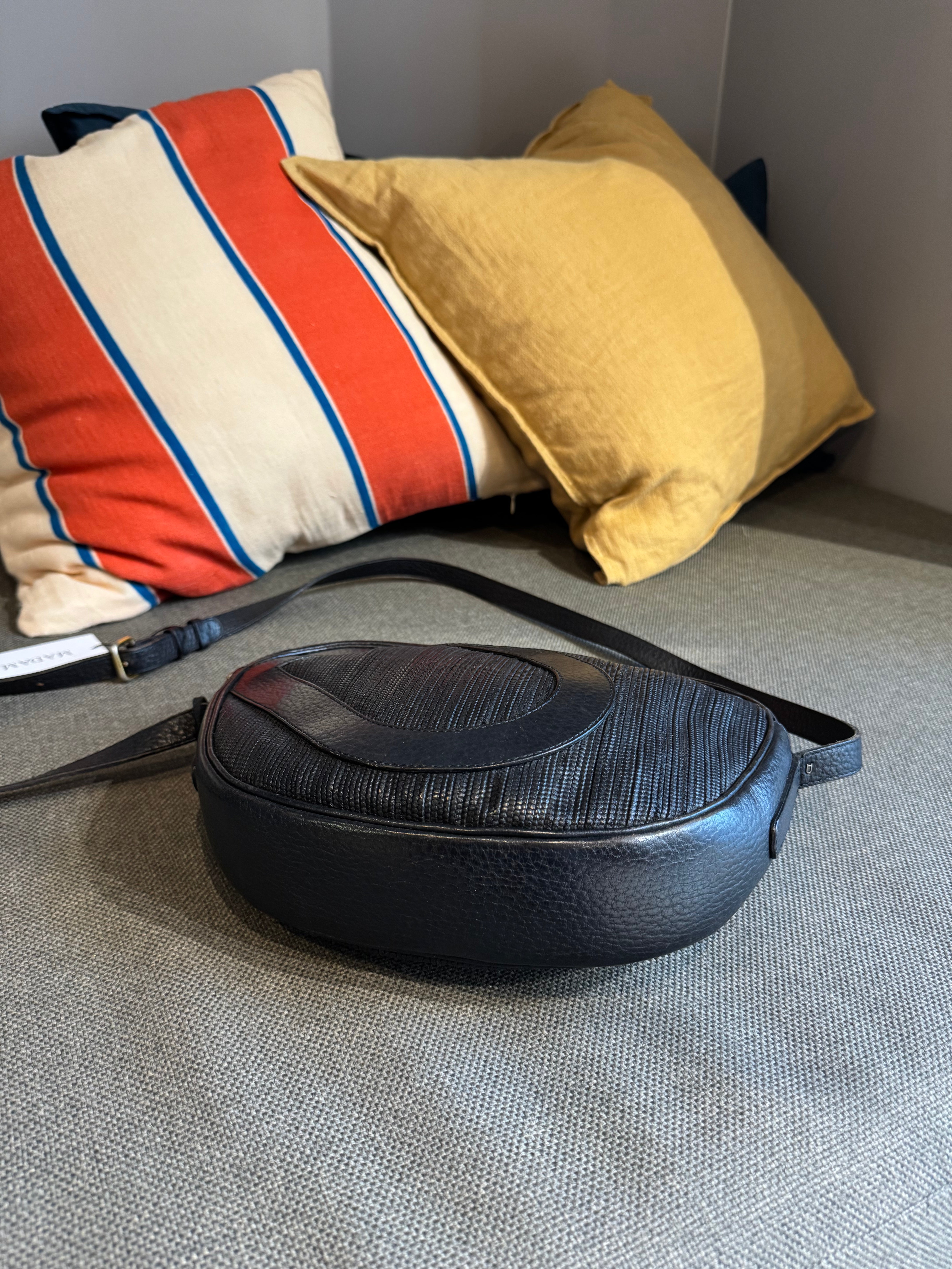 Delvaux Vintage Tressé Crossbody