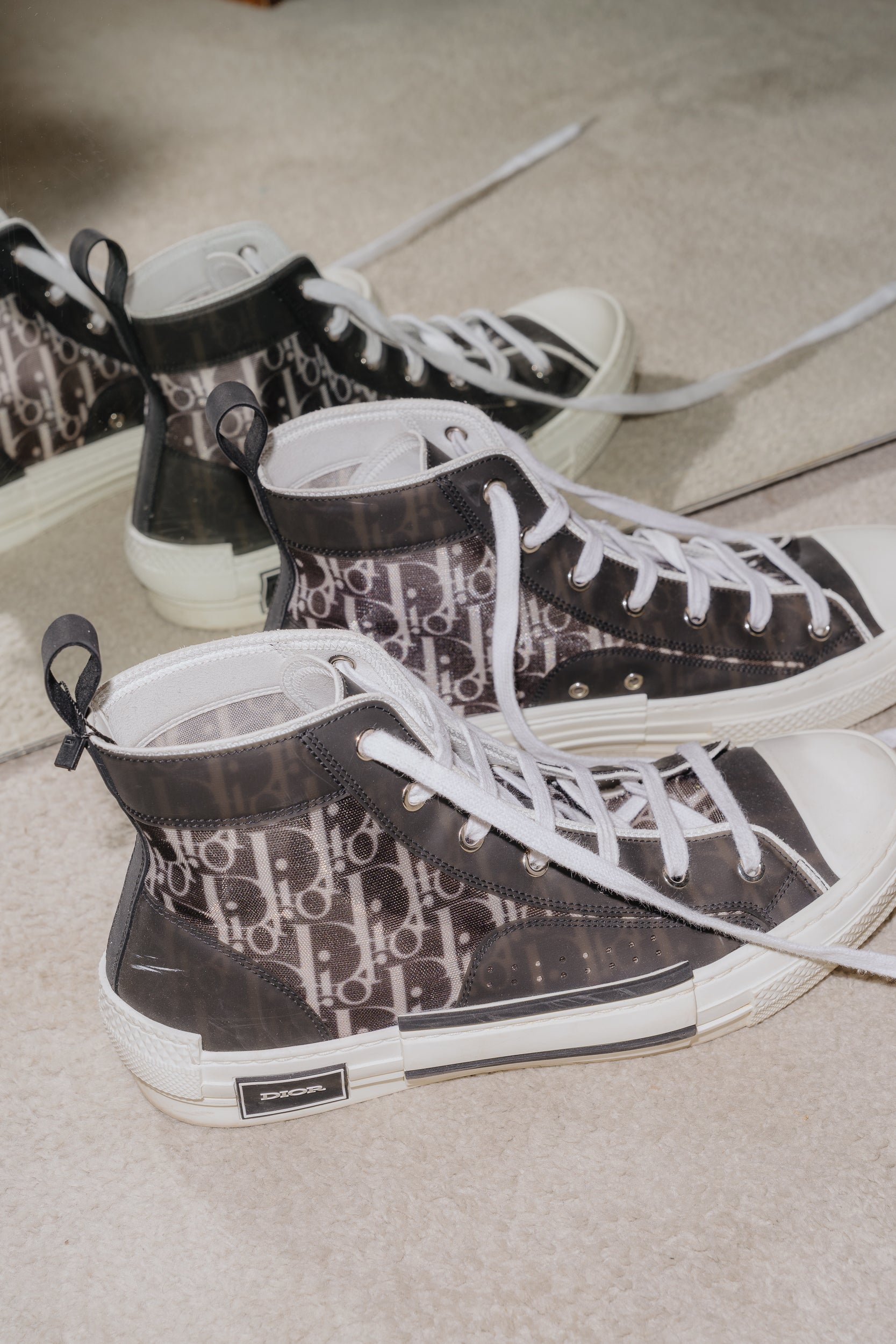 Dior B23 Dior Oblique High White Sneaker – Size 42