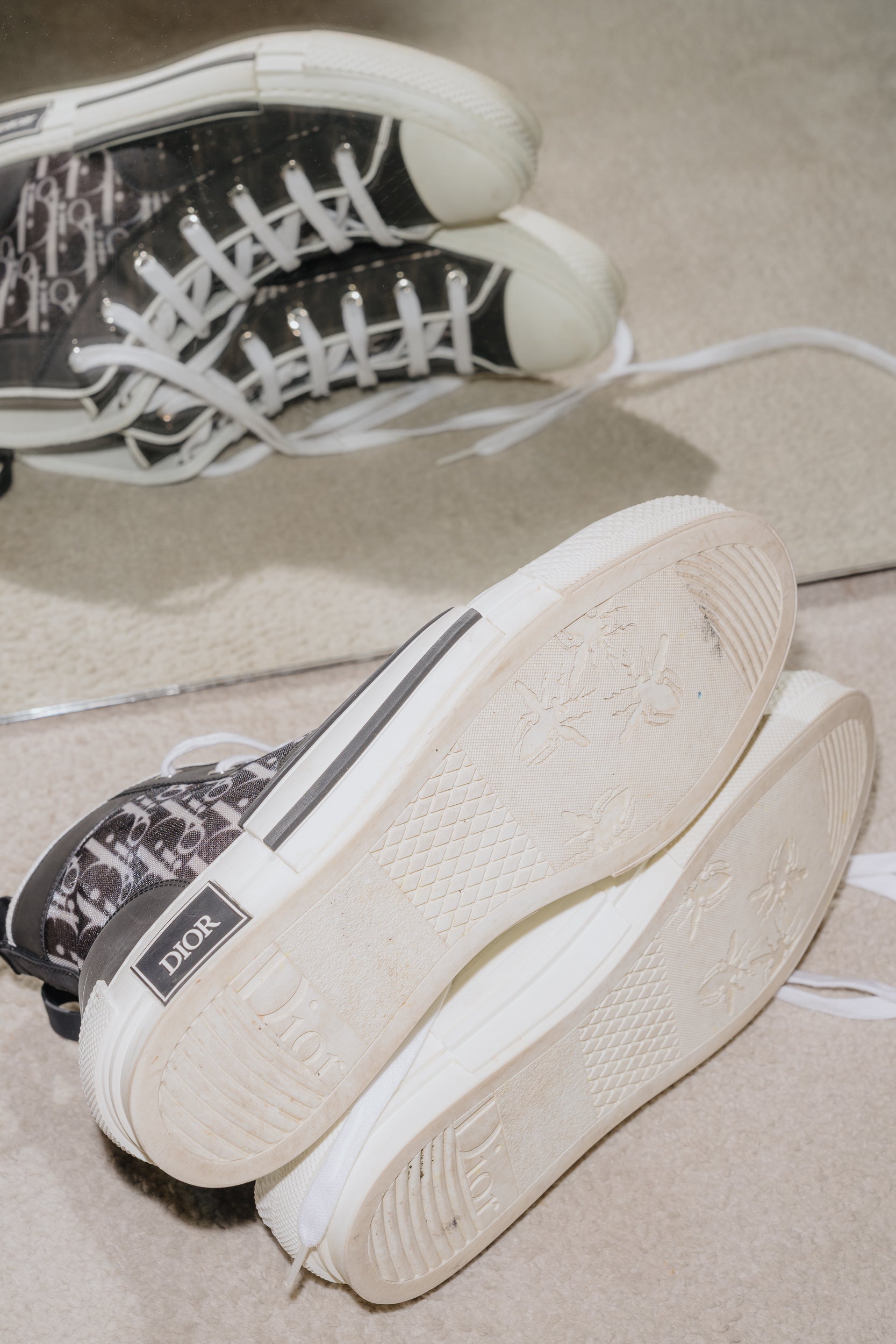 Dior B23 Dior Oblique High White Sneaker – Size 42
