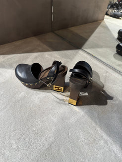 Fendi Baguette Leather Sandals