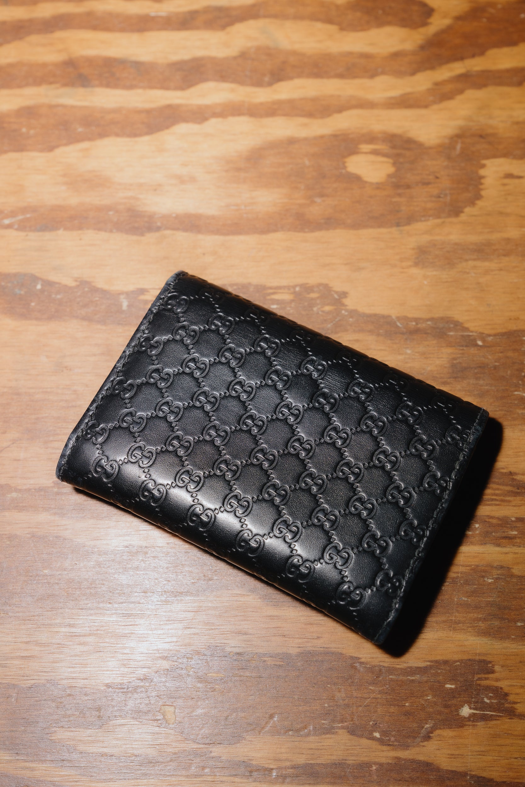 Gucci Embossed Black Cardholder