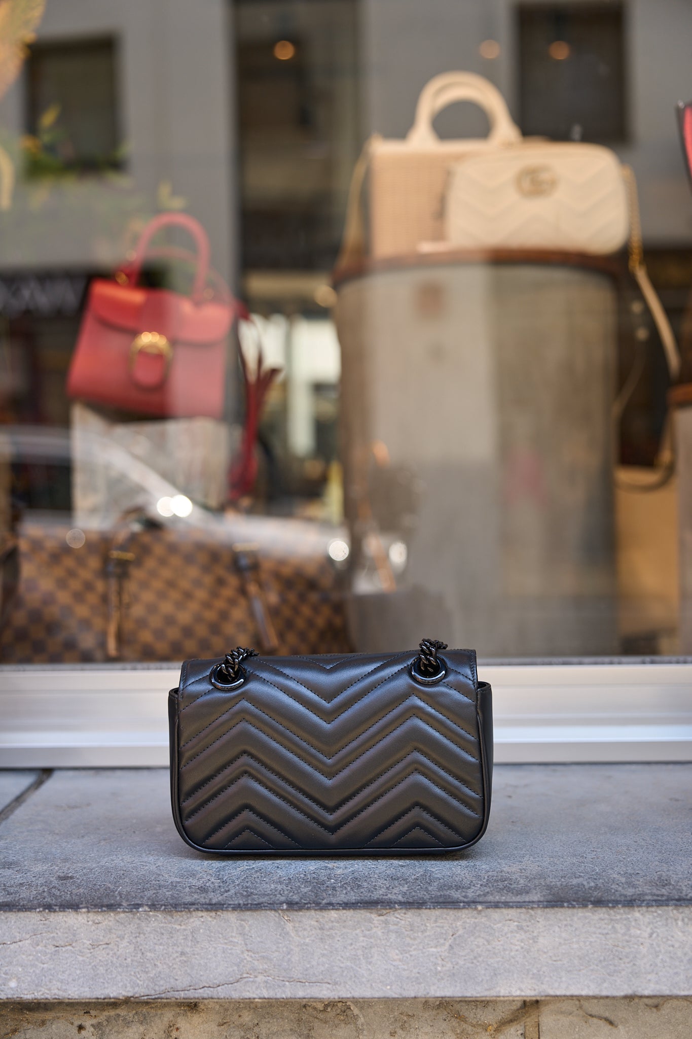 Gucci GG Marmont Black small shoulder bag