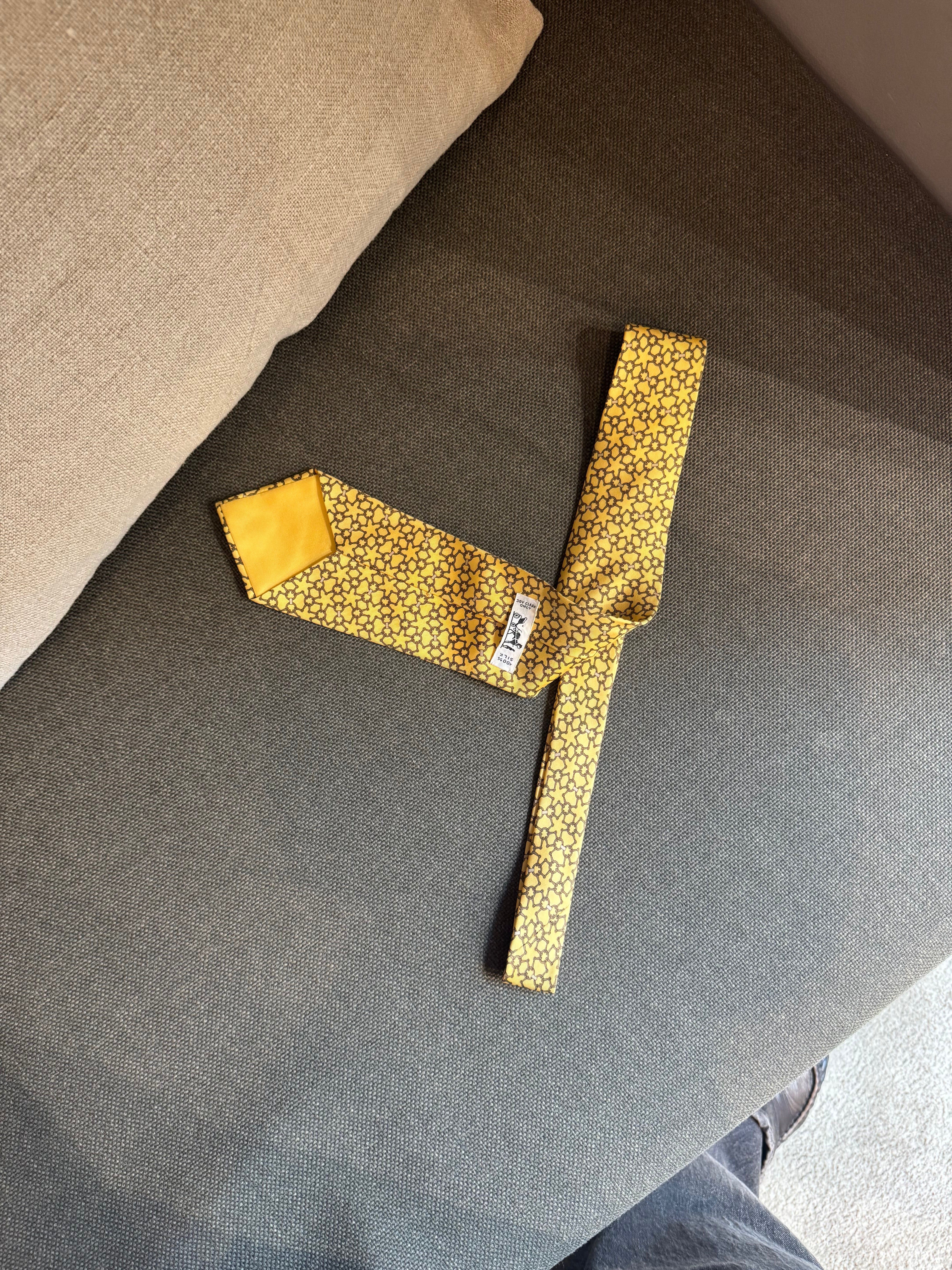Hermès Yellow Star Silk Tie