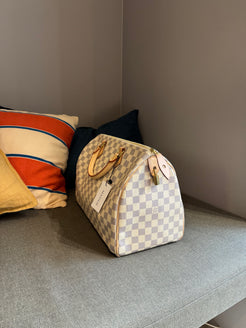 Louis Vuitton Speedy 35