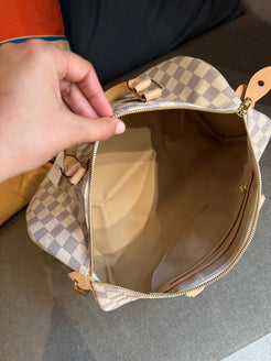 Louis Vuitton Speedy 35