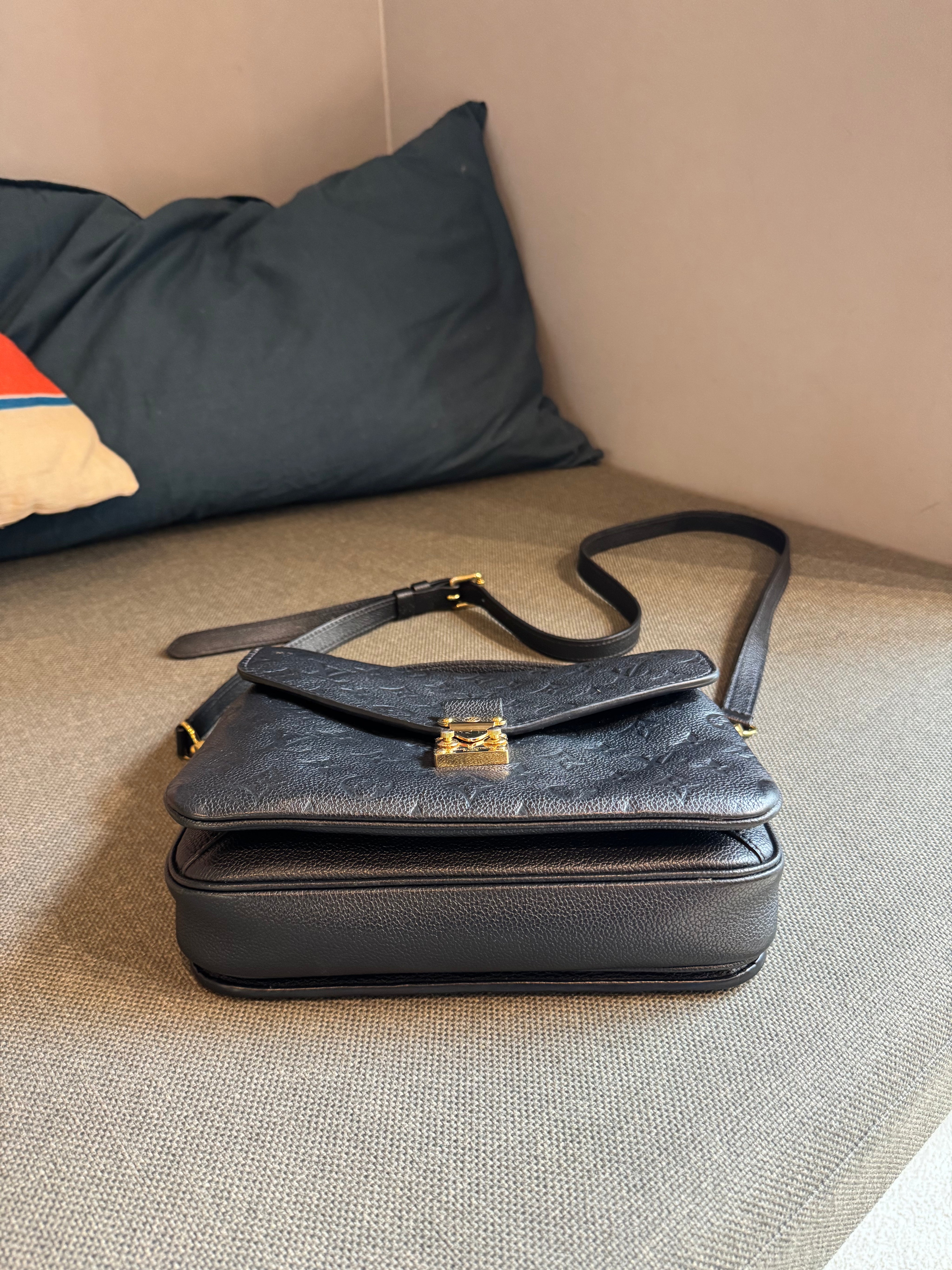 Louis Vuitton Métis