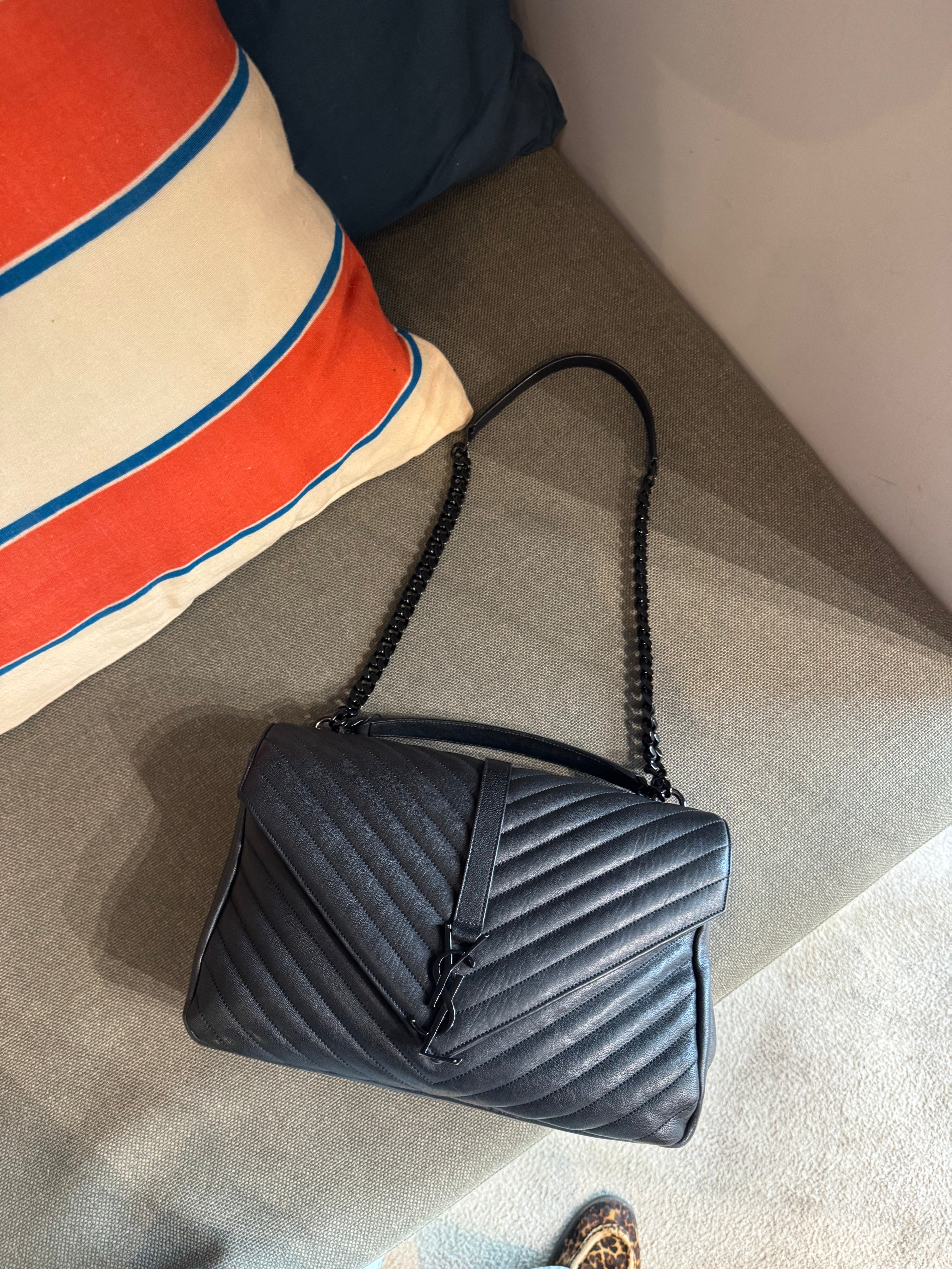 Saint Laurent College Large