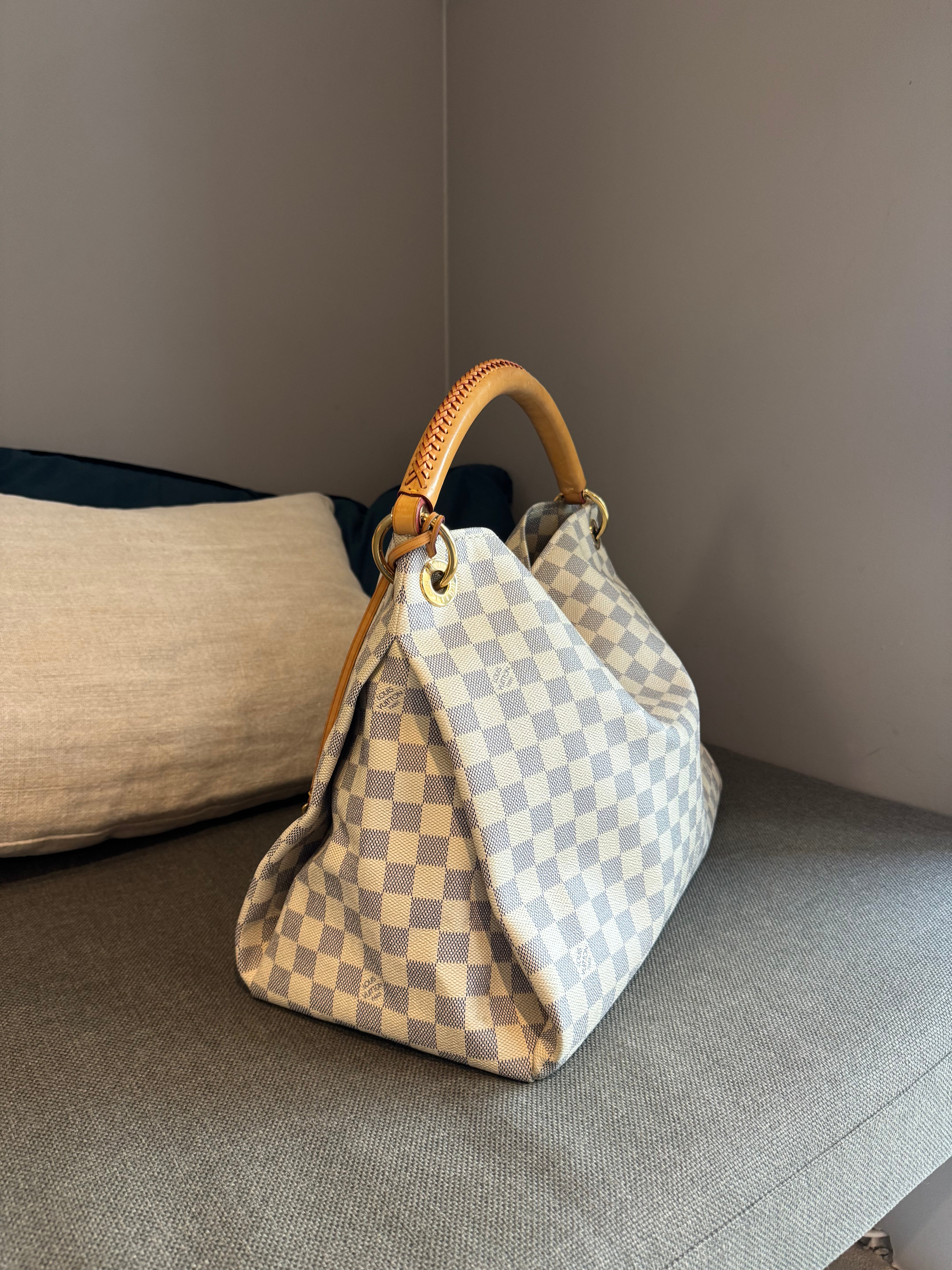 Louis Vuitton Artsy MM Damier Azur