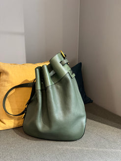 Delvaux Cattogan Trotteur Shoulder Bag