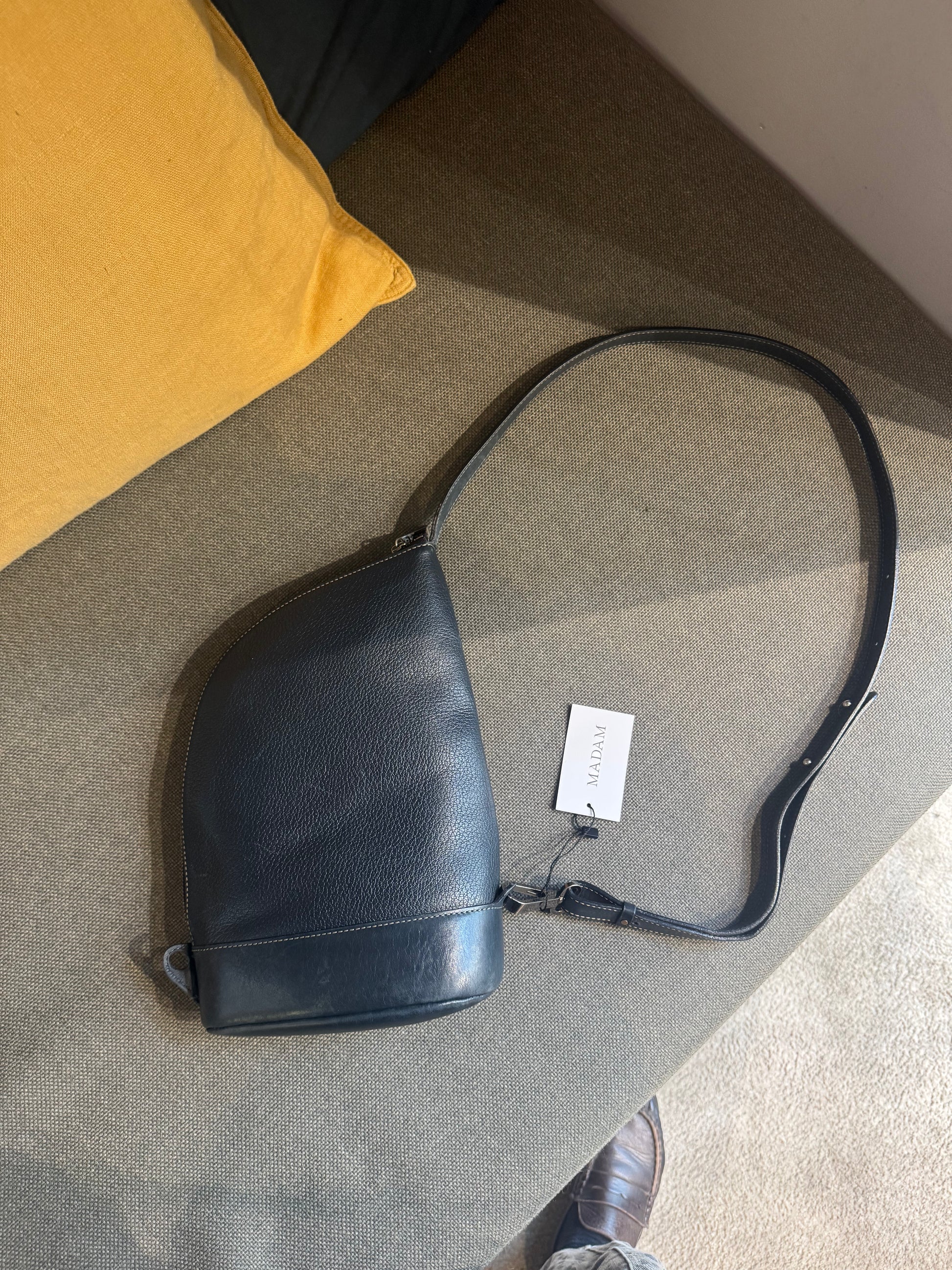 Delvaux Deux Le Vingt Six