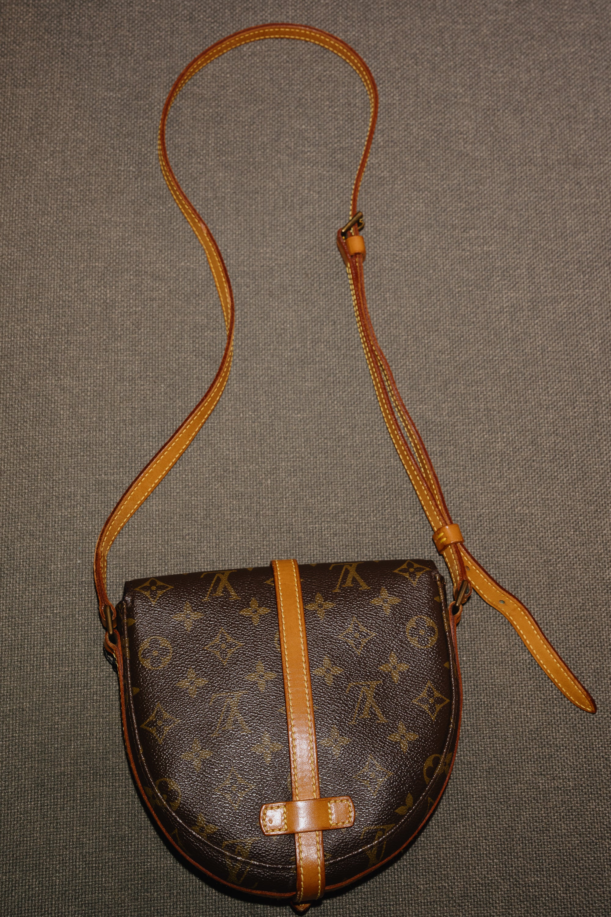 Louis Vuitton Chantilly PM