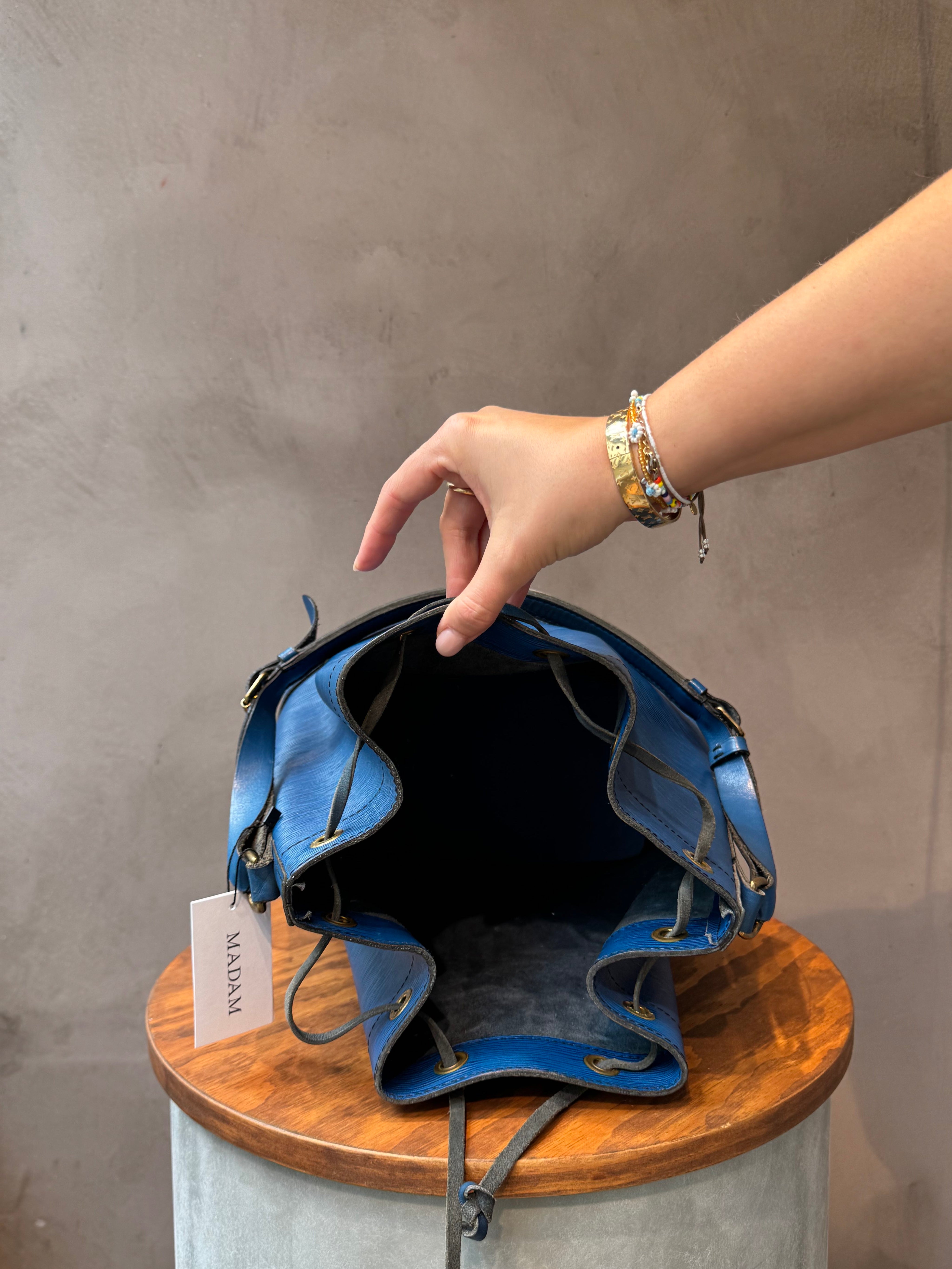 Louis Vuitton Blue Epi Leather Noé Shoulder Bag