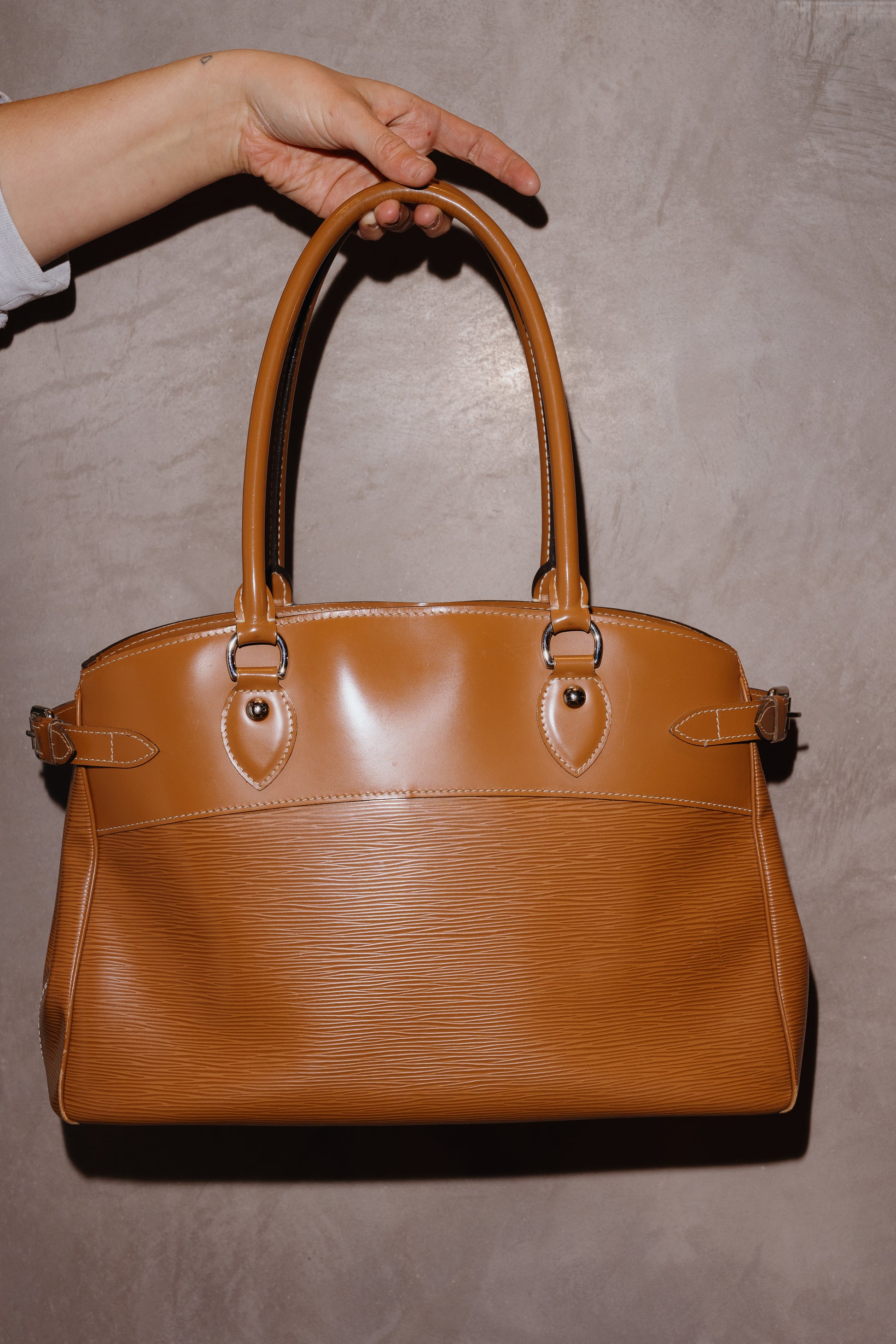 Louis Vuitton Camel Epi Leather Passy GM Shoulder Bag