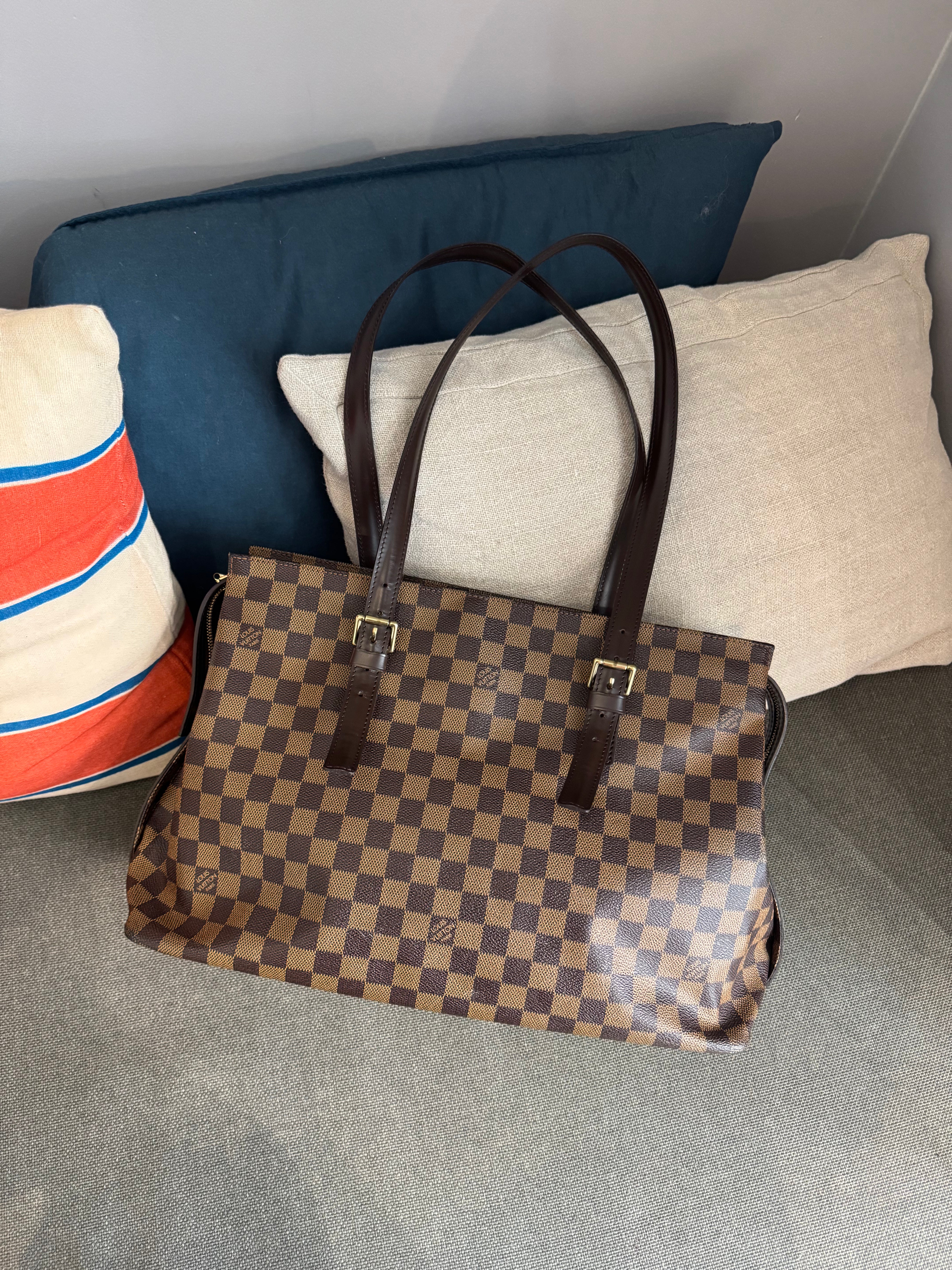 Louis Vuitton Chelsea Shoulder Bag – Damier Ebene