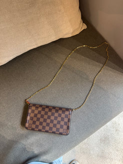 Louis Vuitton Damier Félicie Pochette