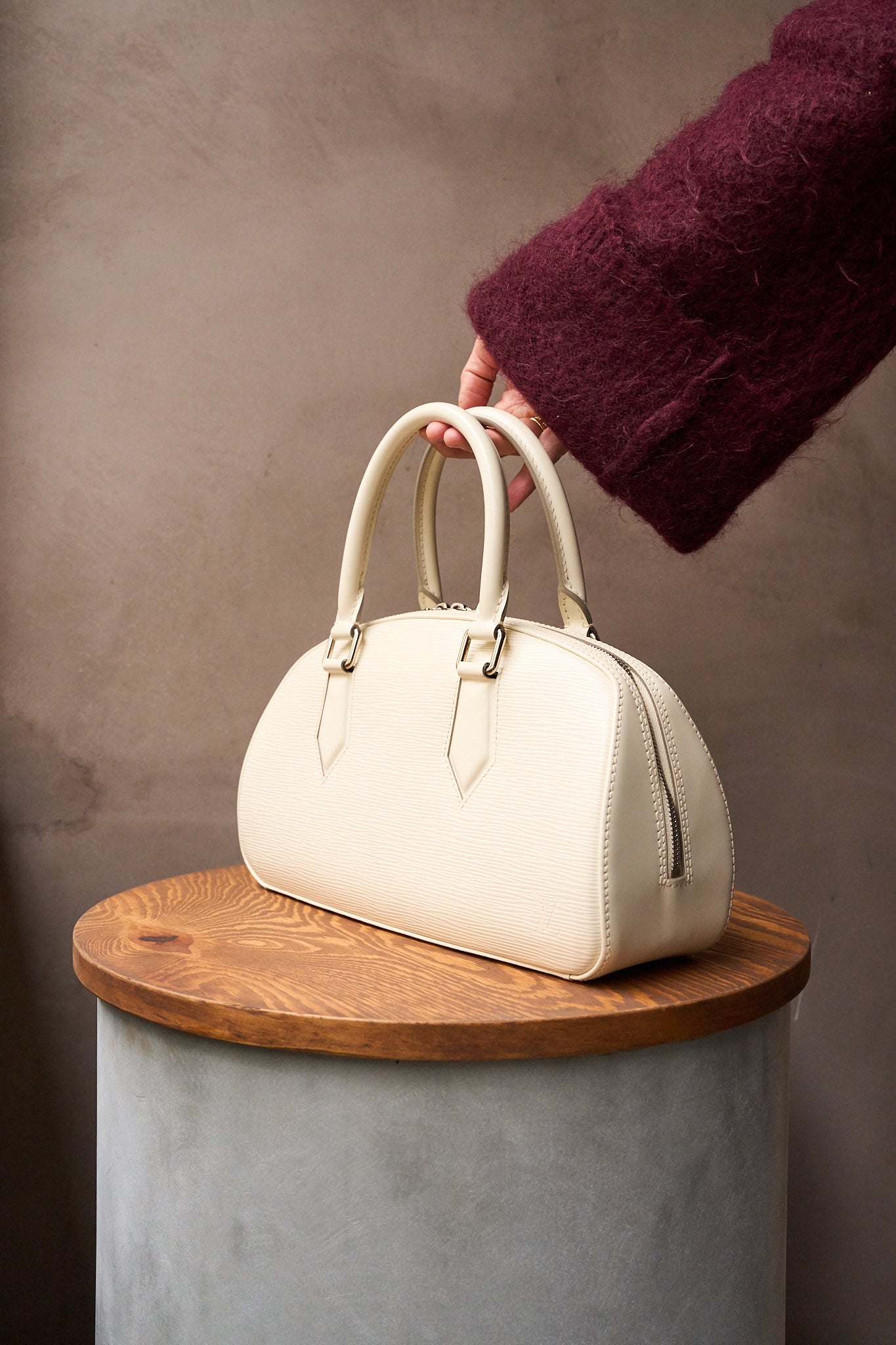 Louis Vuitton Jasmin in White Epi Leather