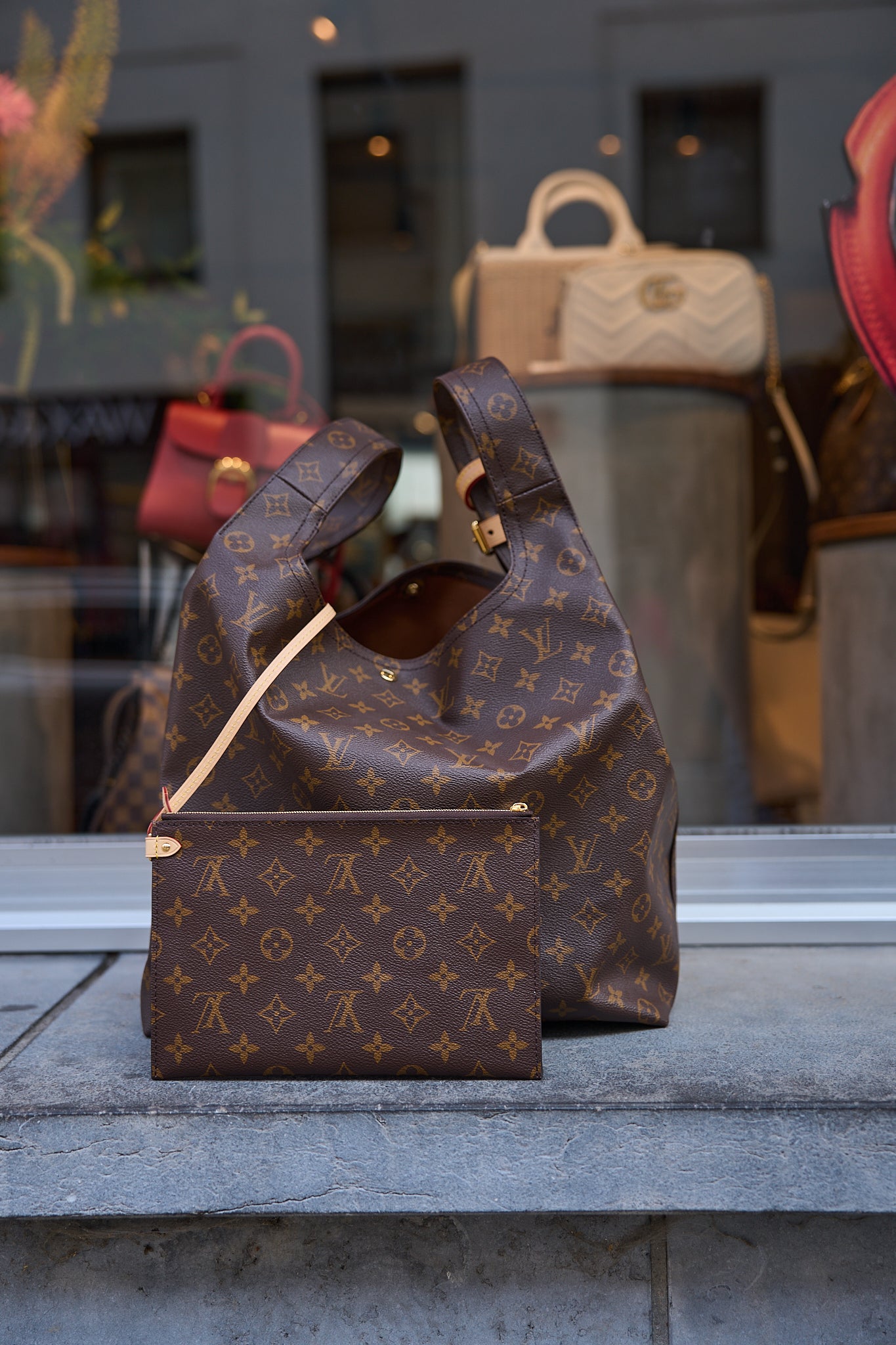 Louis Vuitton Monogram Atlantis GM