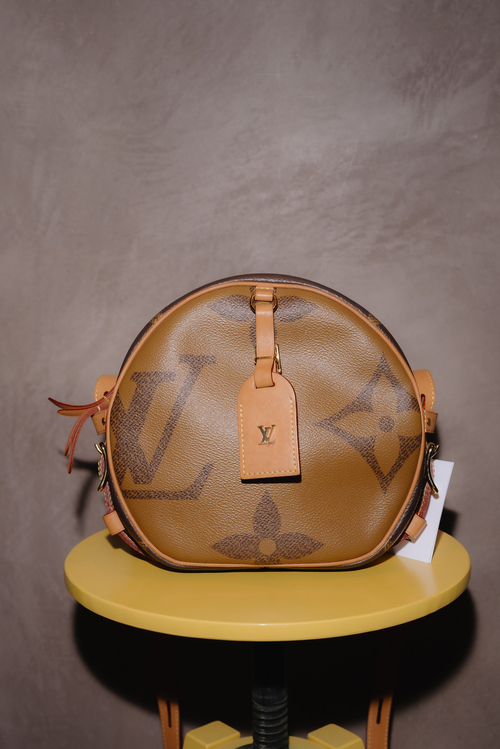 Louis Vuitton Monogram Boîte Chapeau MM Bag