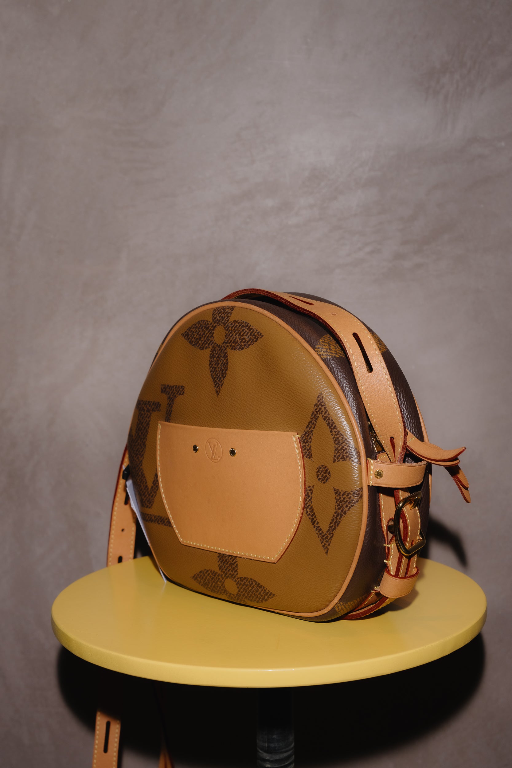 Louis Vuitton Monogram Boîte Chapeau MM Bag
