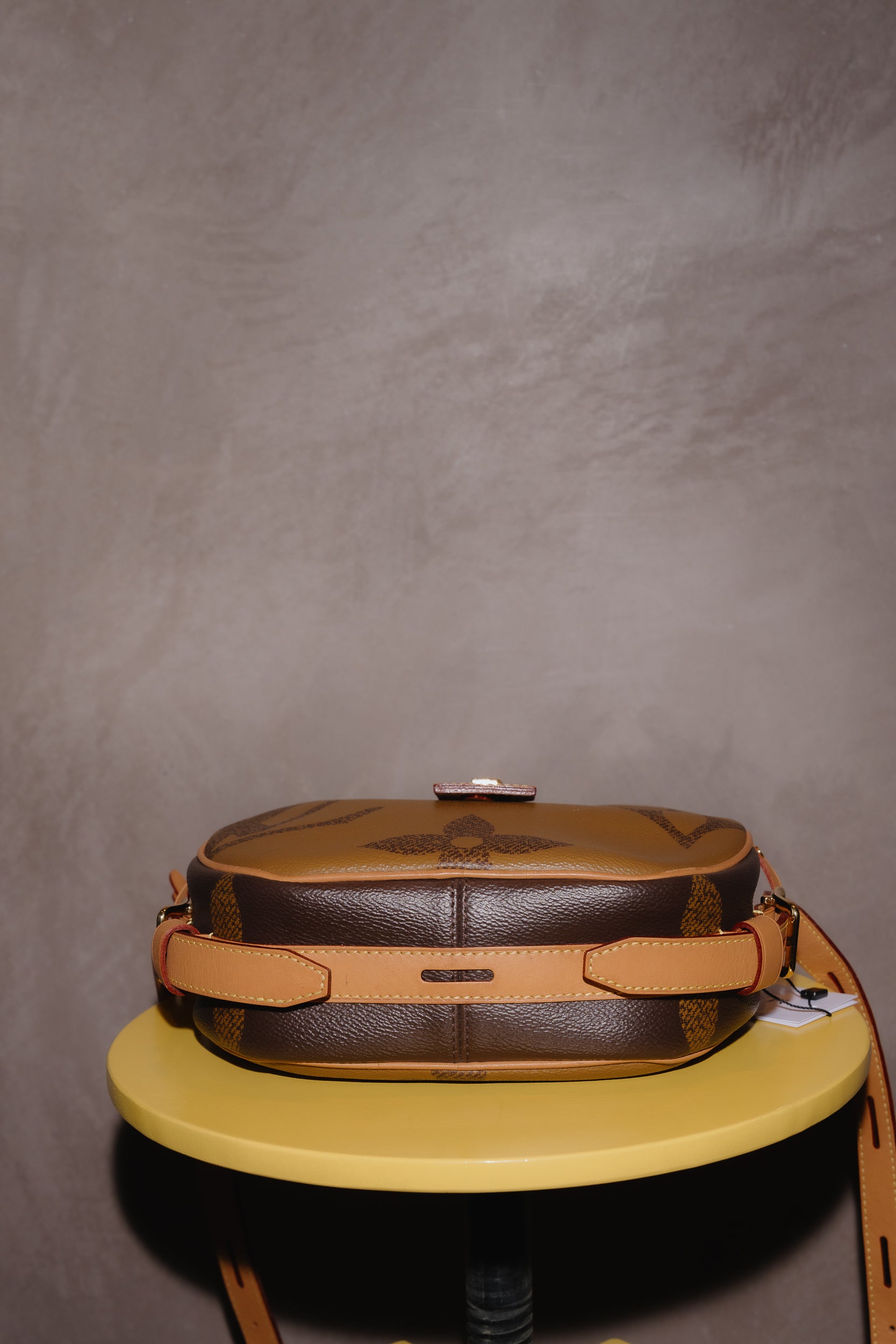 Louis Vuitton Monogram Boîte Chapeau MM Bag