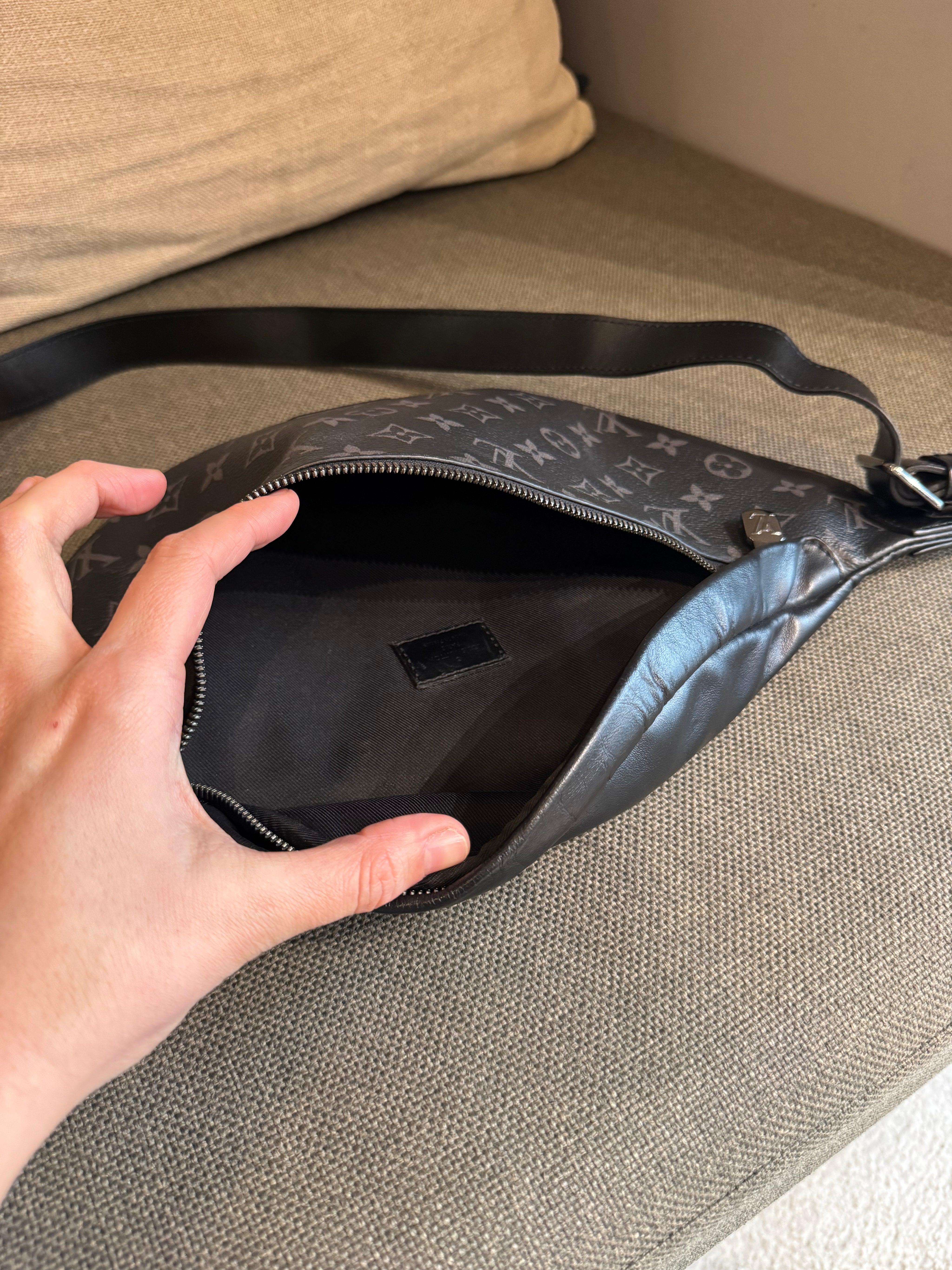 Louis Vuitton Monogram Bumbag GM