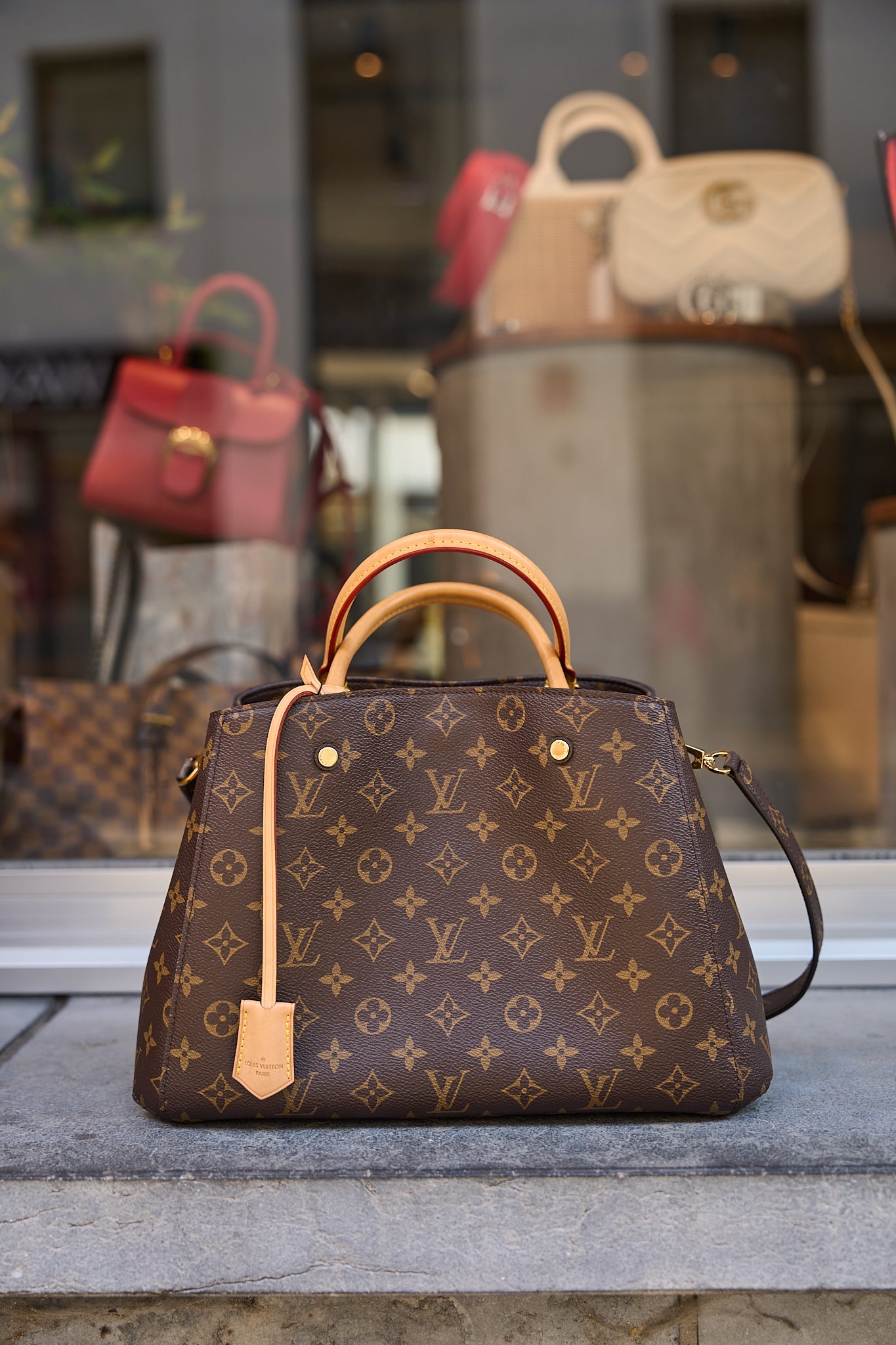 Louis Vuitton Montaigne MM