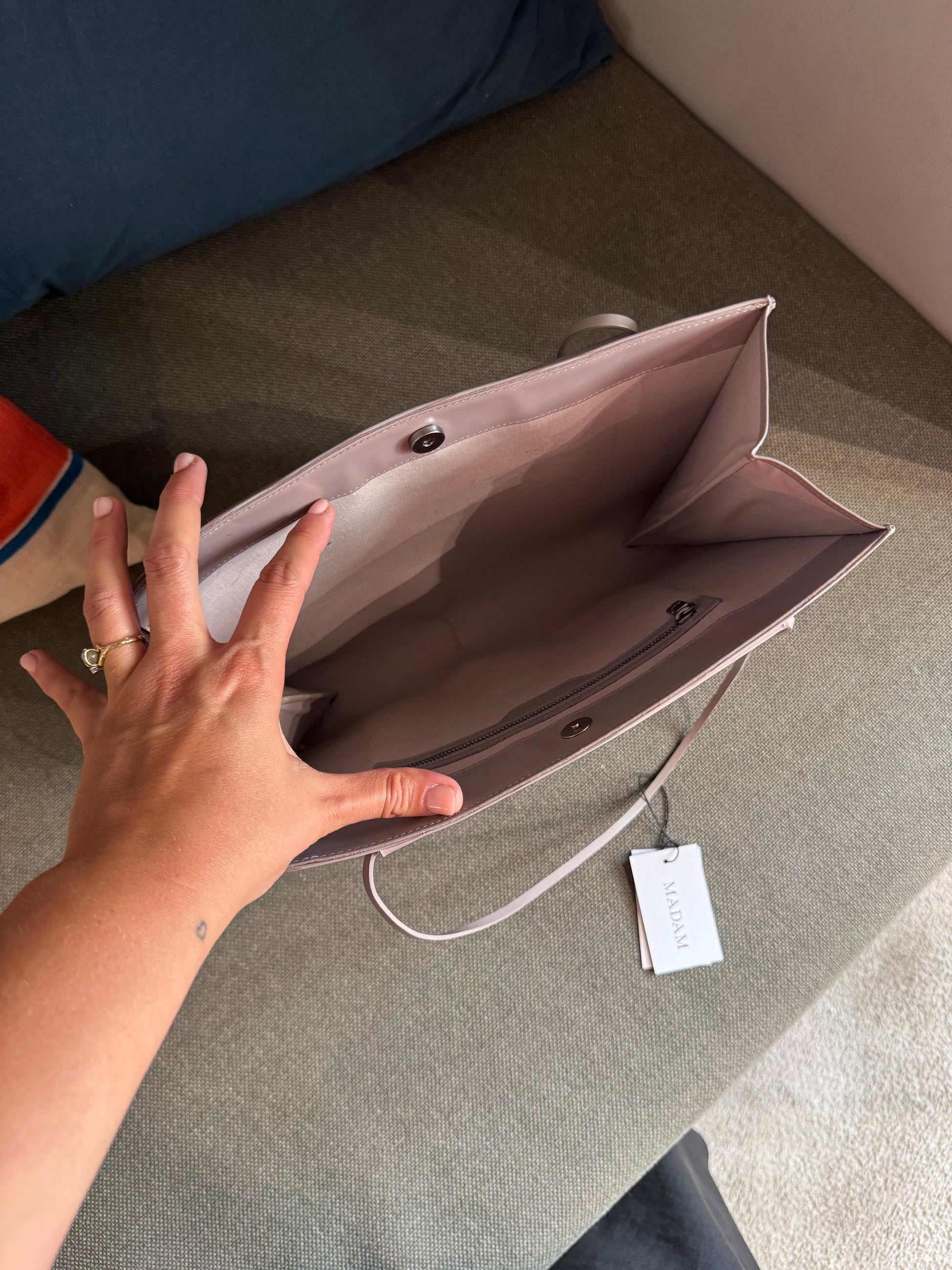 Louis Vuitton Saint Tropez Epi Bag Taupe