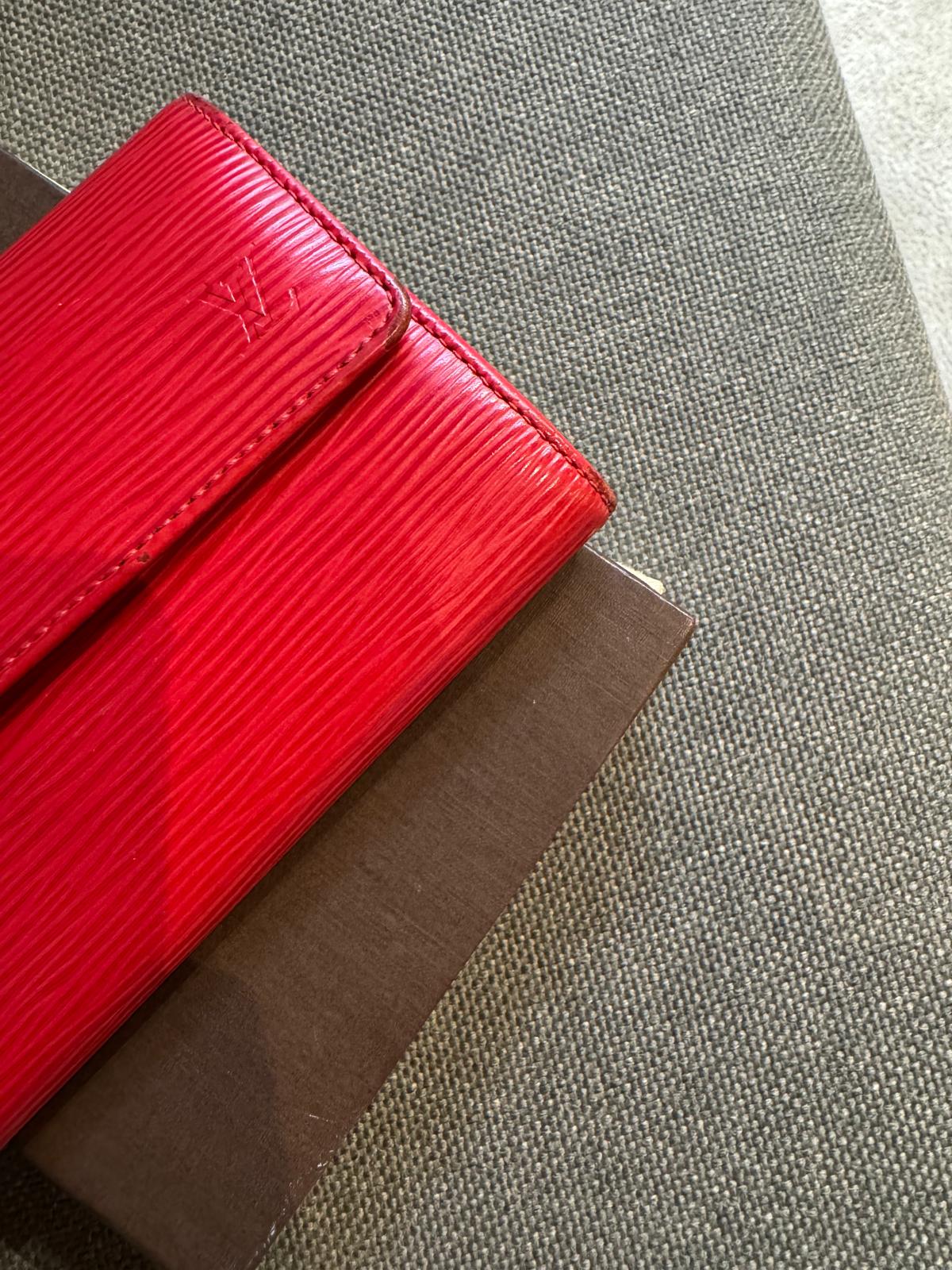 Louis Vuitton Sarah Red Epi Leather Wallet