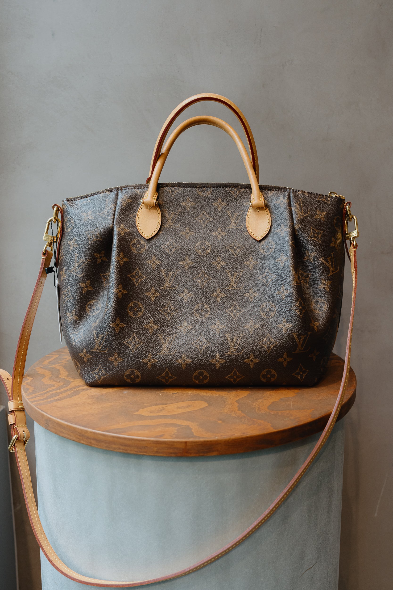 Louis Vuitton Turenne MM