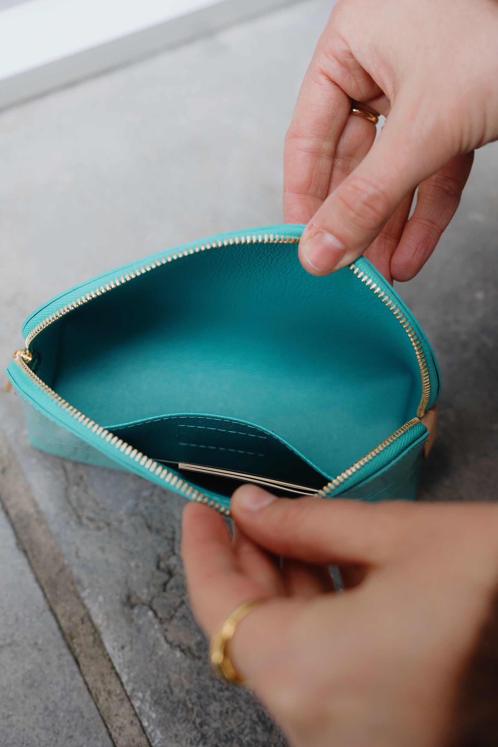 Louis Vuitton Vernis Pochette