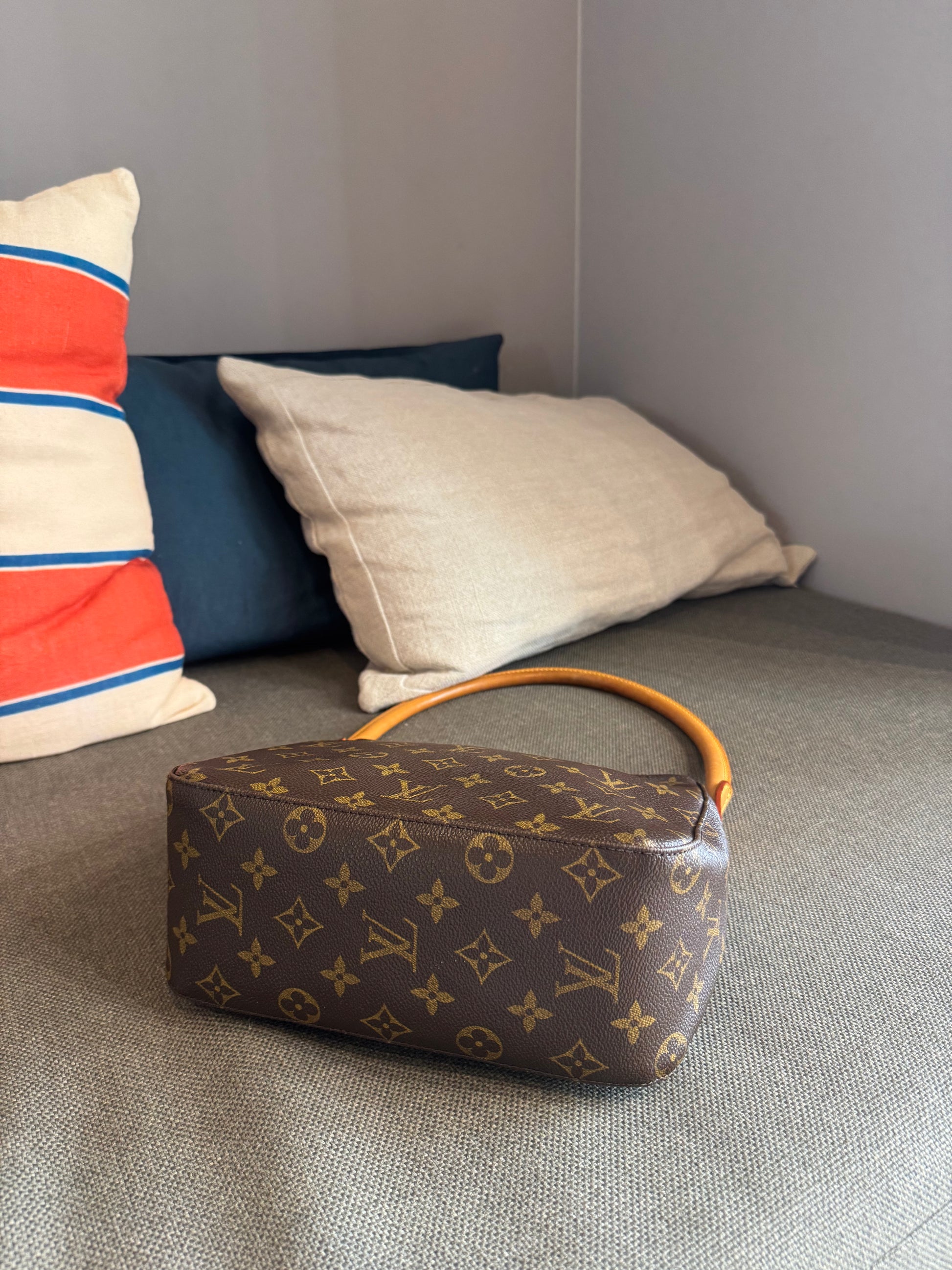 Louis Vuitton Vintage Monogram Loop Bag