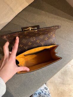 Louis Vuitton Wynwood Bag